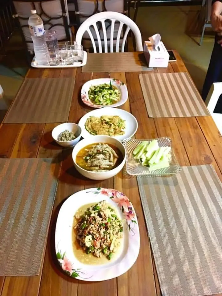 Food in Nuch's Apple Guest House