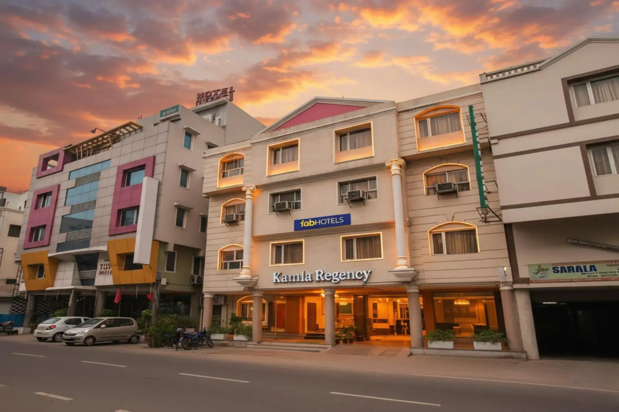 Property building in FabHotel Kamla Regency Property building in FabHotel Kamla Regency