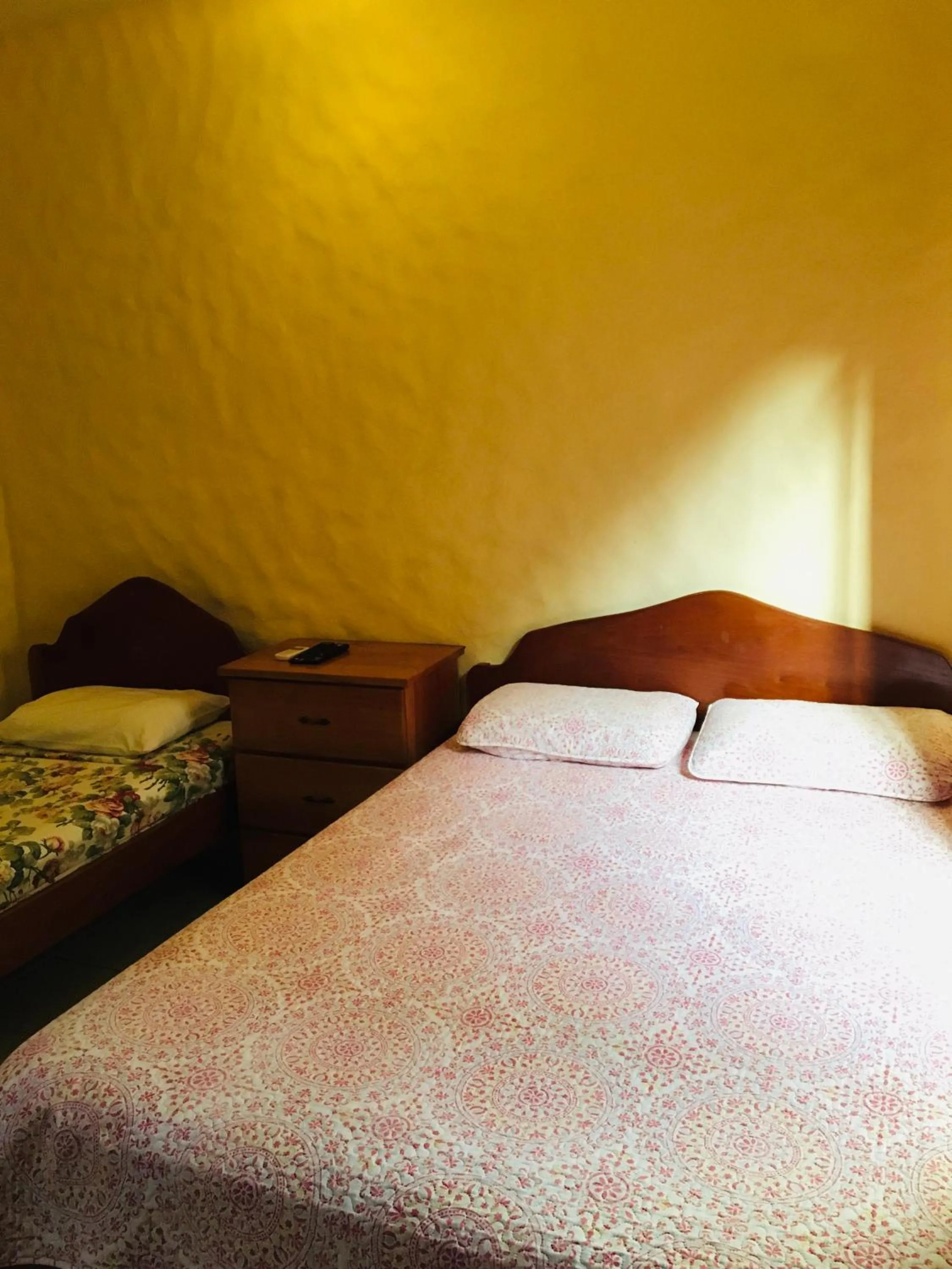 Bedroom, Bed in Hotel Casa Esmeralda