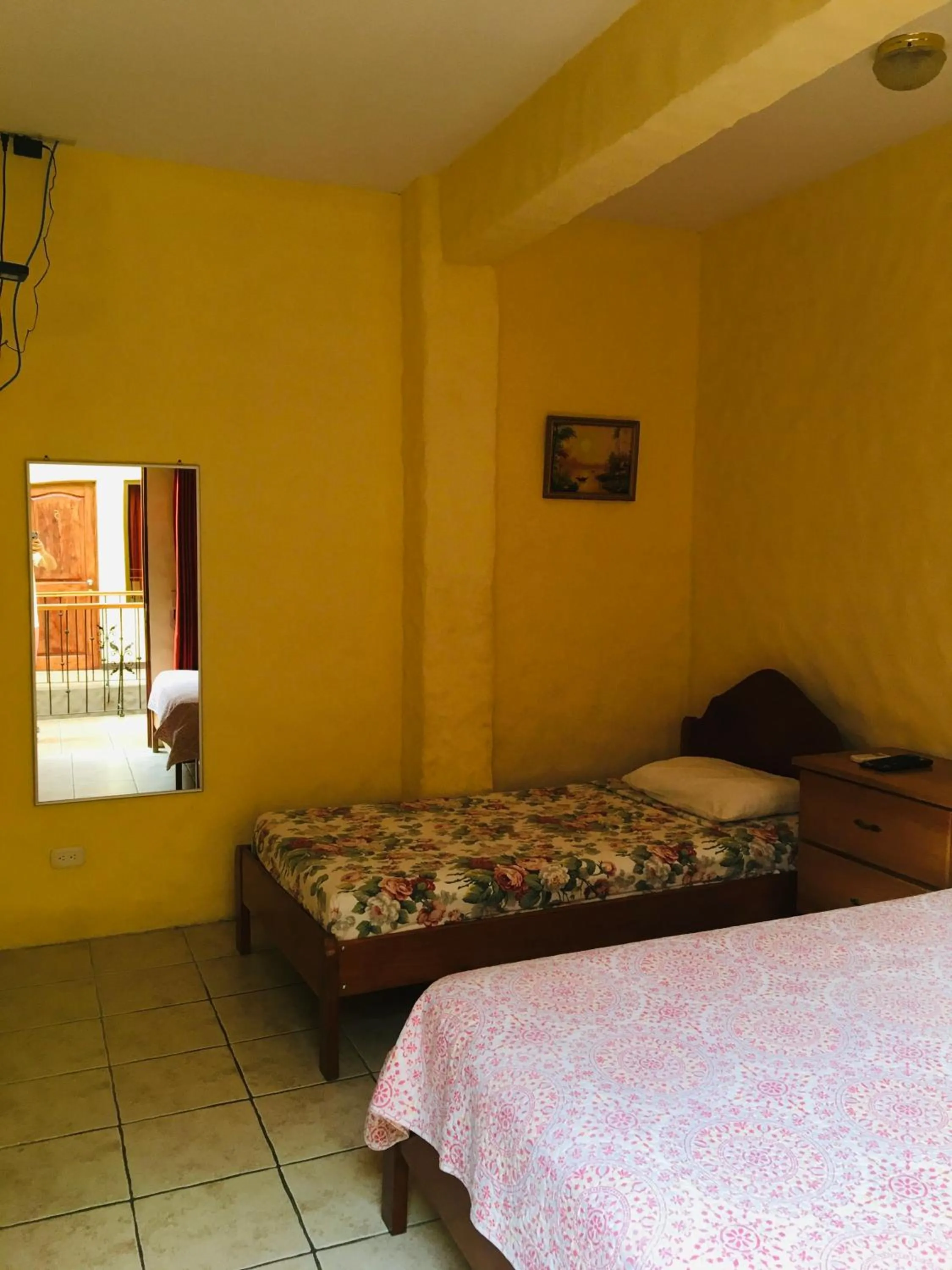 Bedroom, Bed in Hotel Casa Esmeralda