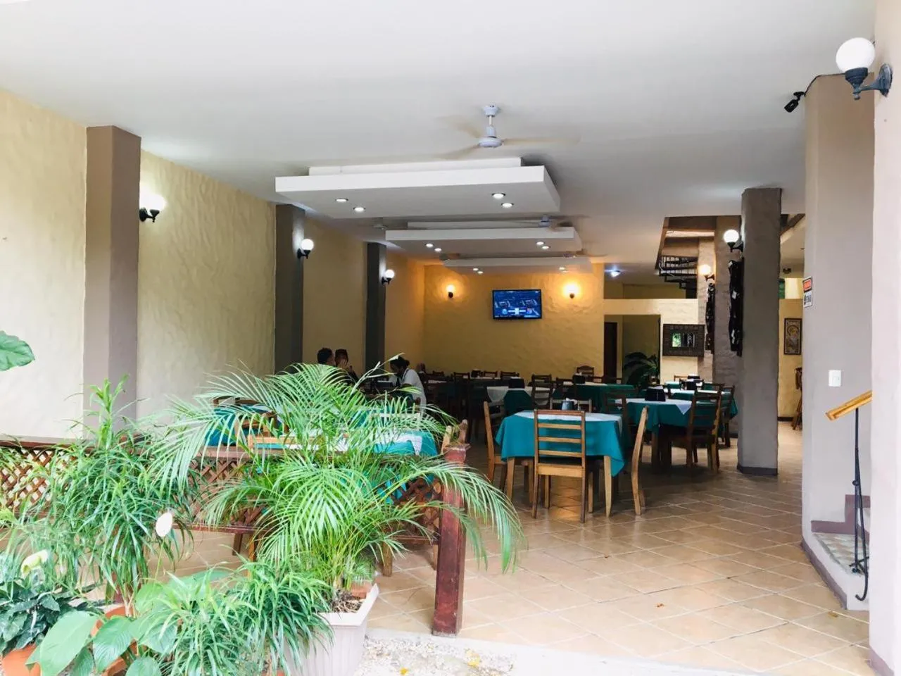 Restaurant/places to eat in Hotel Casa Esmeralda