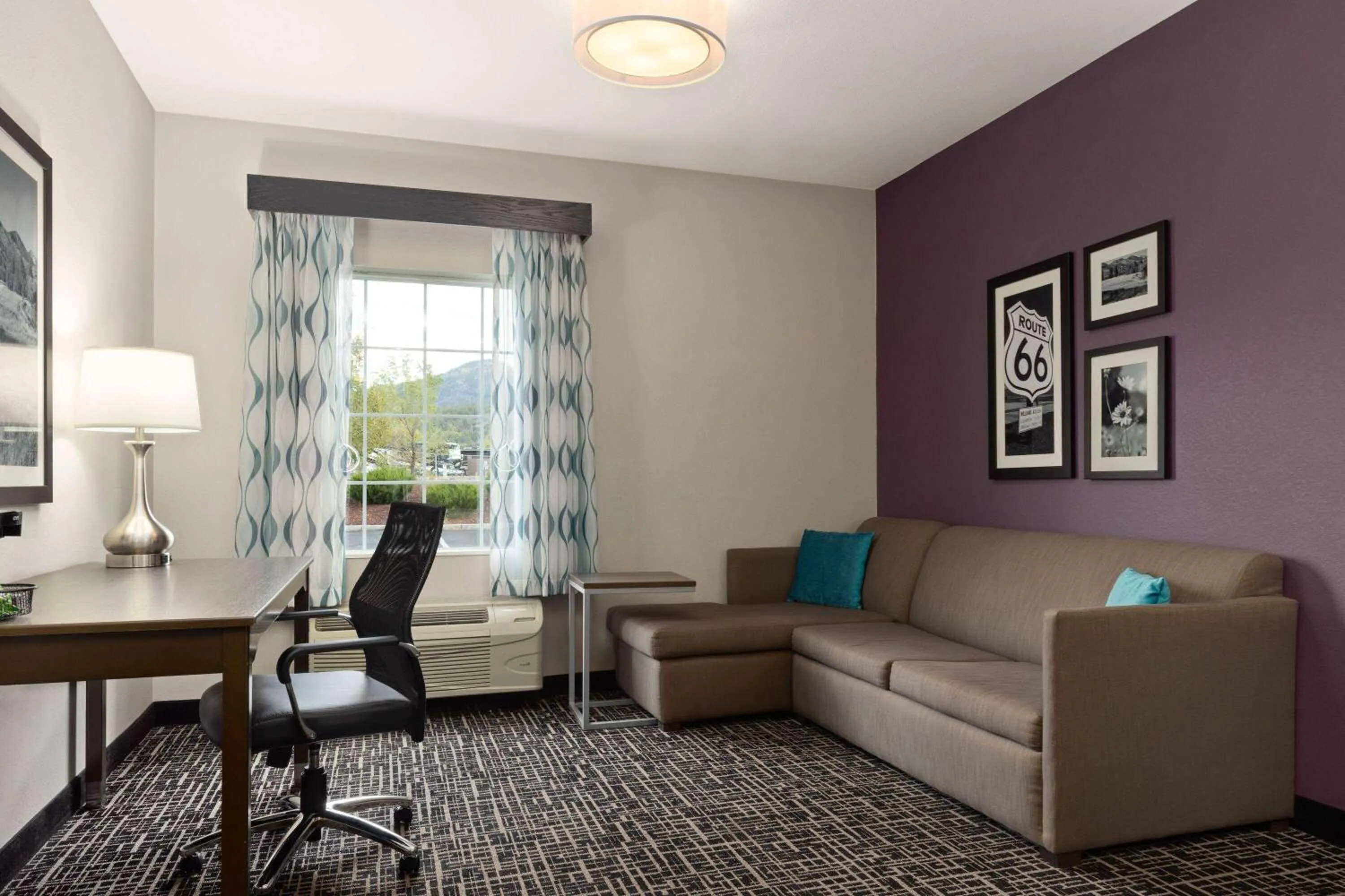 Photo of the whole room in La Quinta by Wyndham Williams-Grand Canyon Area