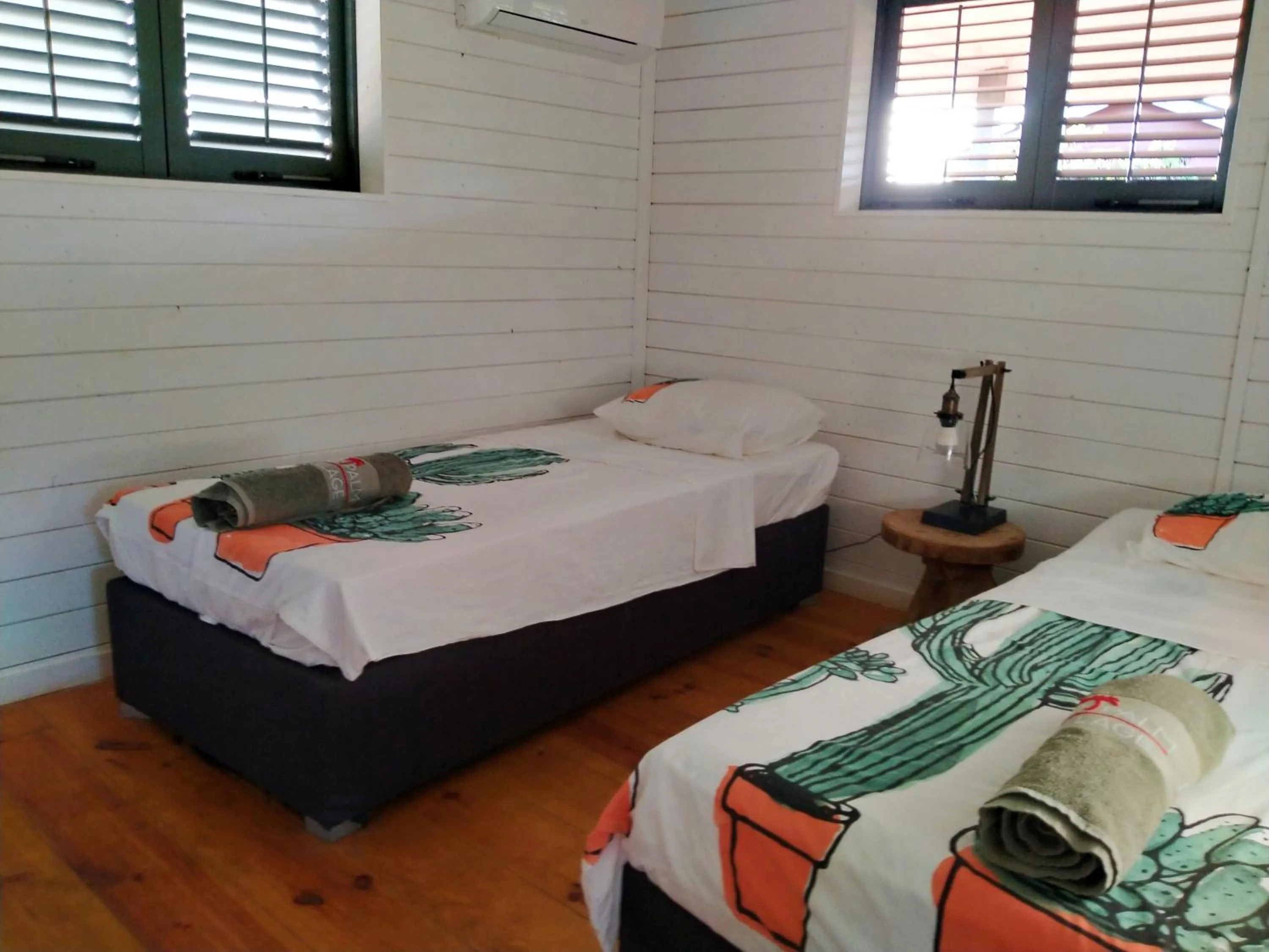 Bedroom, Bed in Red Palm Village