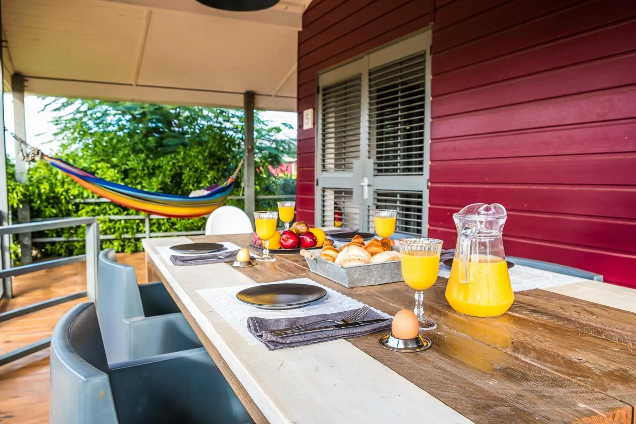 Two-Bedroom Chalet in Red Palm Village Two-Bedroom Chalet in Red Palm Village