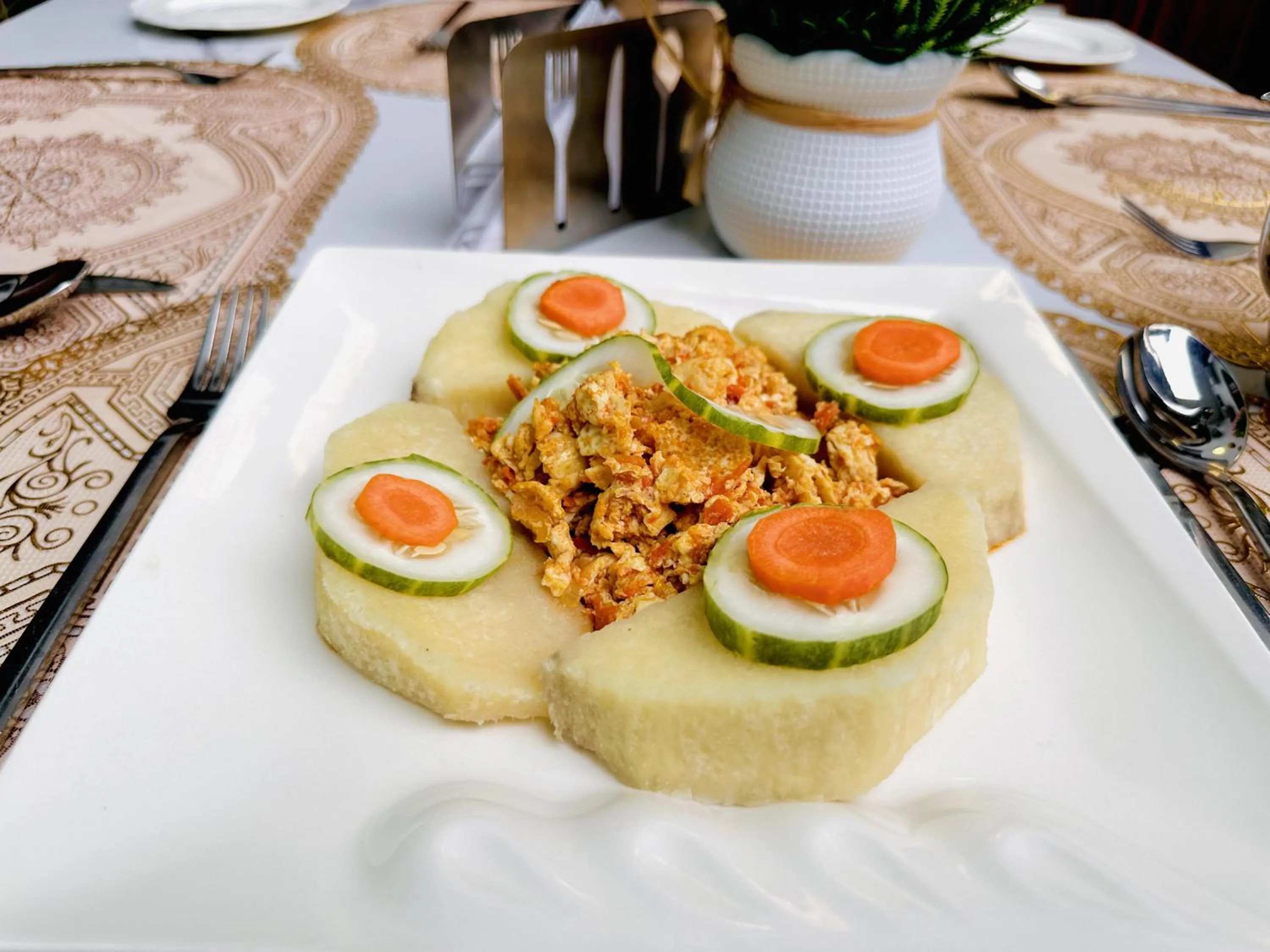 Food in Presken Hotel Mojidi, Allen Ikeja