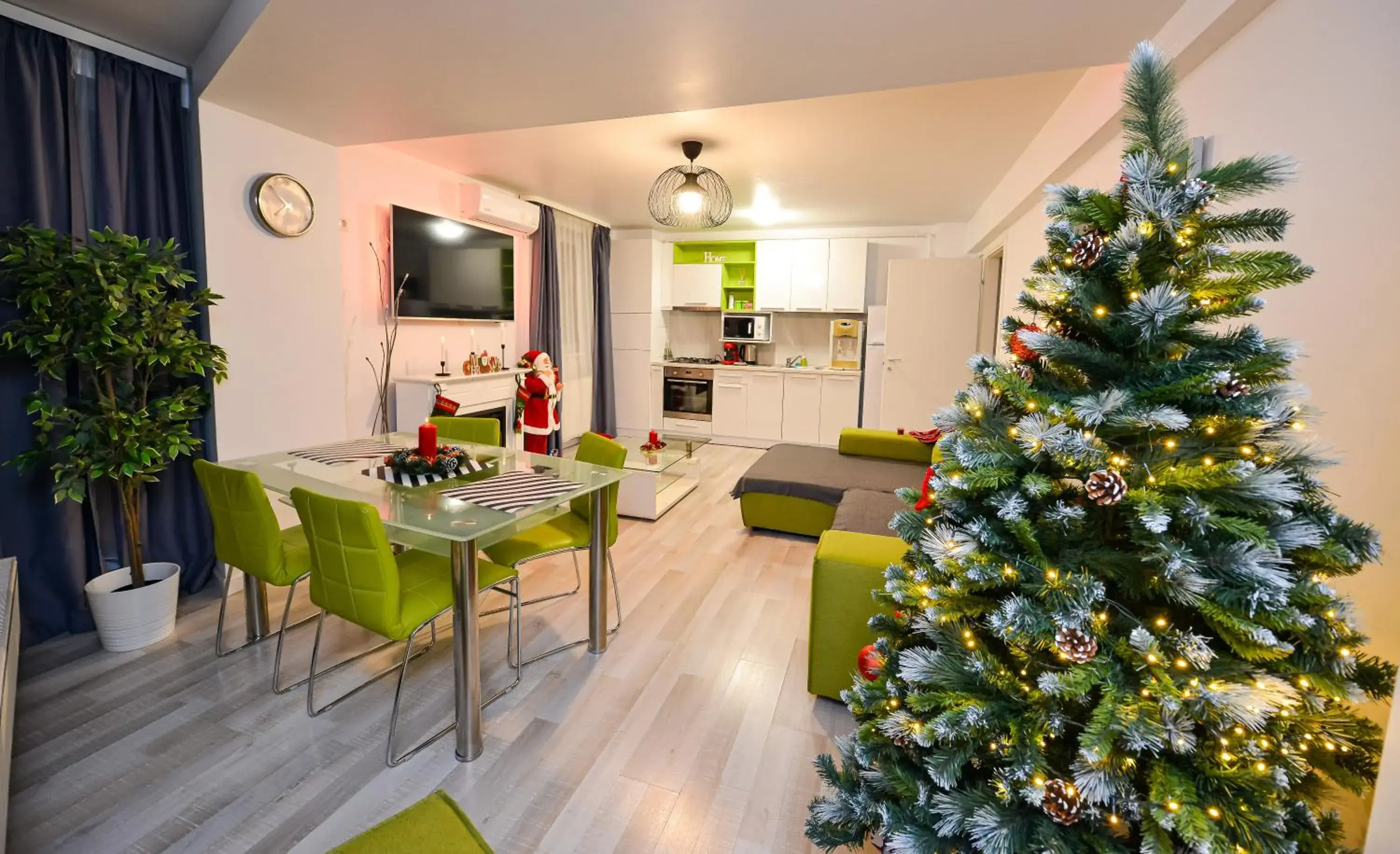 Deluxe One-Bedroom Apartment with Terrace in CityScape Bucharest Deluxe One-Bedroom Apartment with Terrace in CityScape Bucharest