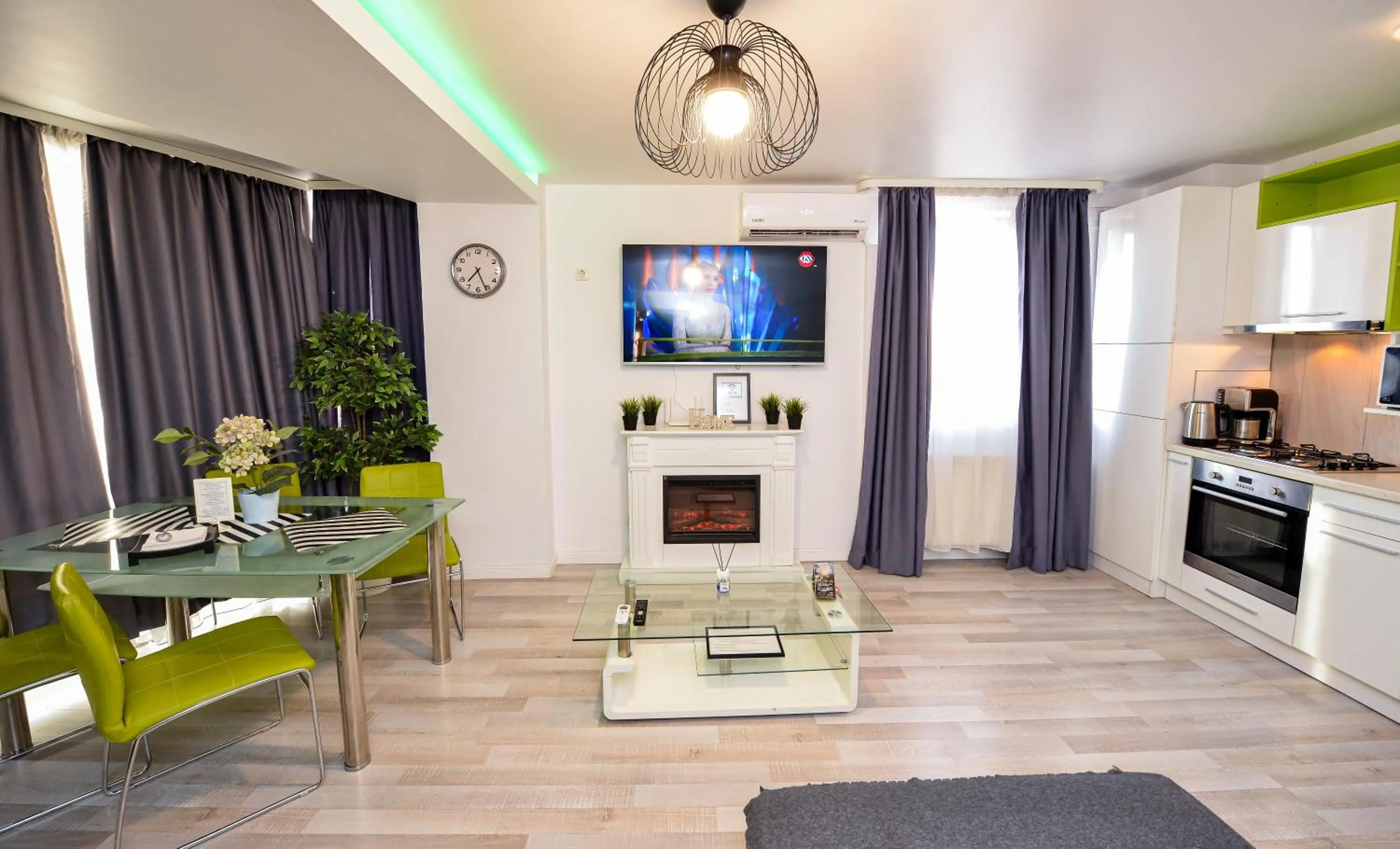 TV and multimedia in CityScape Bucharest