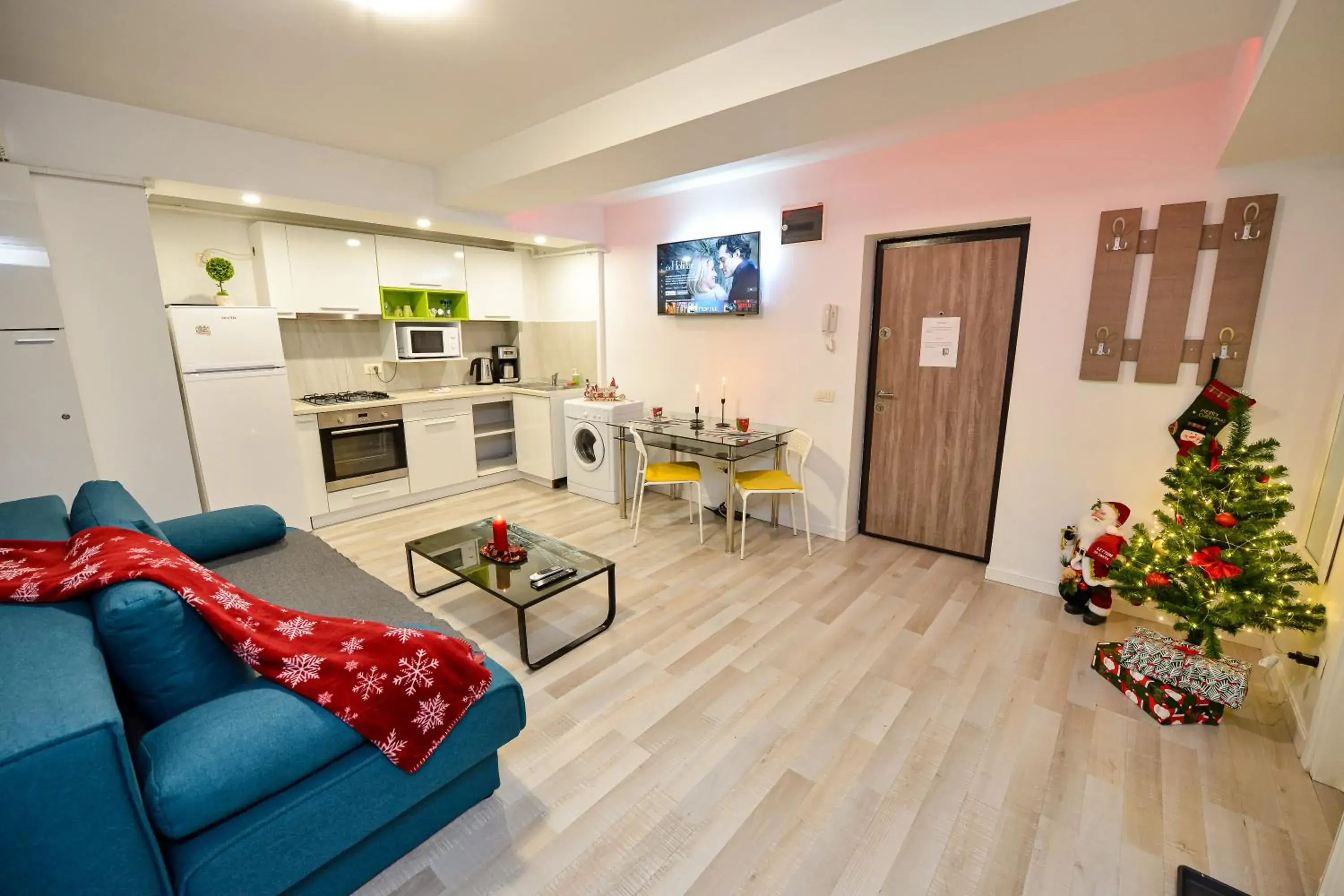 One-Bedroom Apartment with Balcony in CityScape Bucharest One-Bedroom Apartment with Balcony in CityScape Bucharest