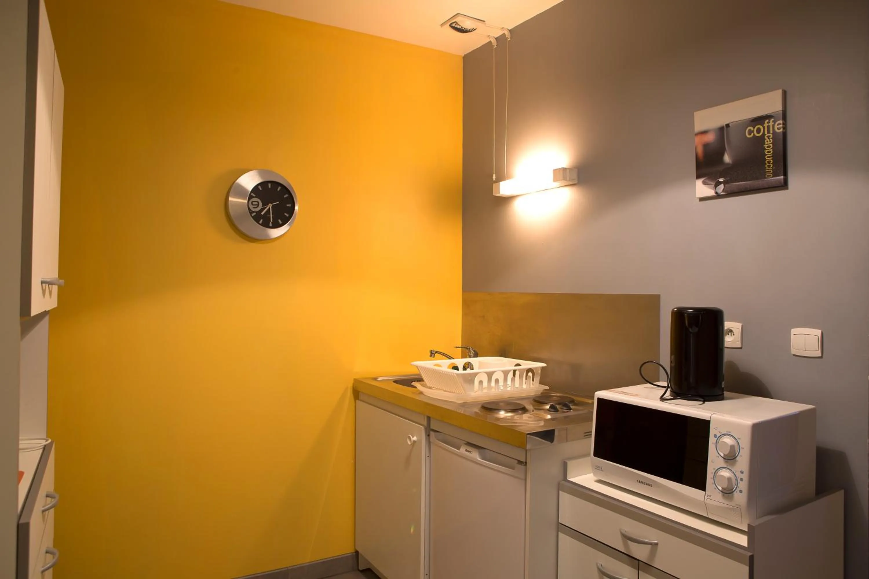 Kitchen or kitchenette in Le Gîte Oratorien
