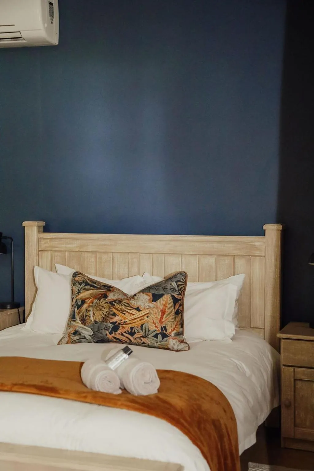 Bed in Lake Grappa Guestfarm