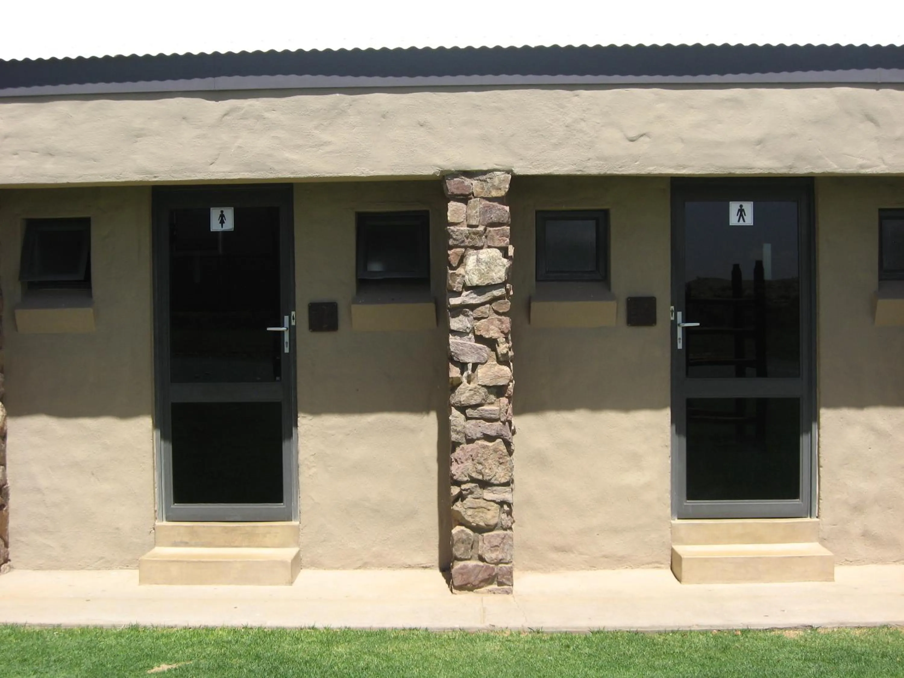 Restaurant/places to eat in Lake Grappa Guestfarm