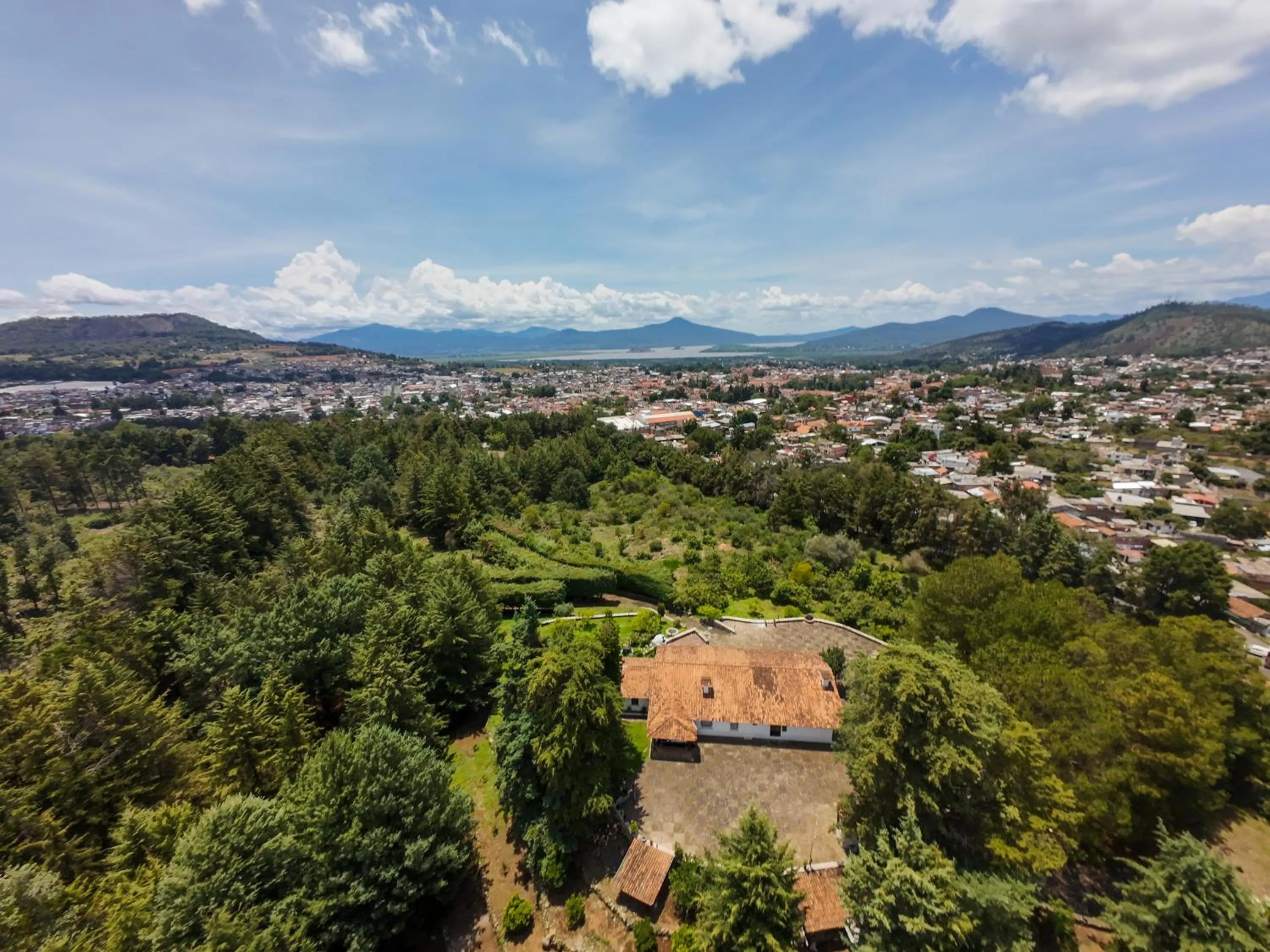 Bird's eye view in Villa del Lago