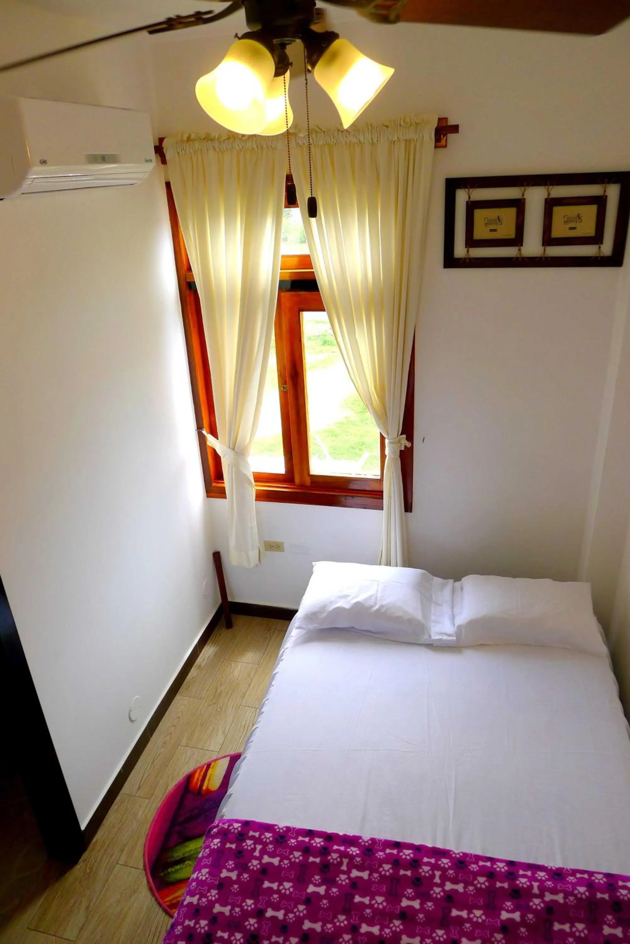 Decorative detail, Bed in Hotel Sotavento