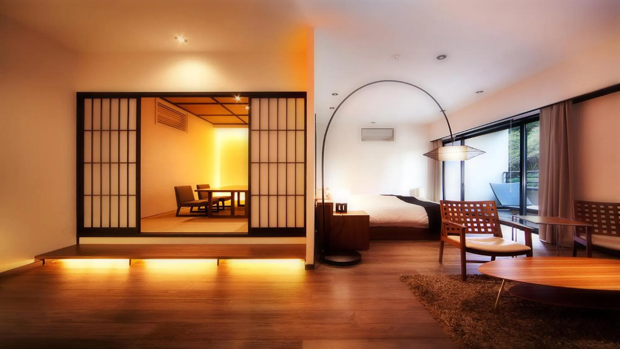 Hot Tub, Bed in Premium Suites Matsushimakaku Produced by Shousuke no Yado Takinoyu