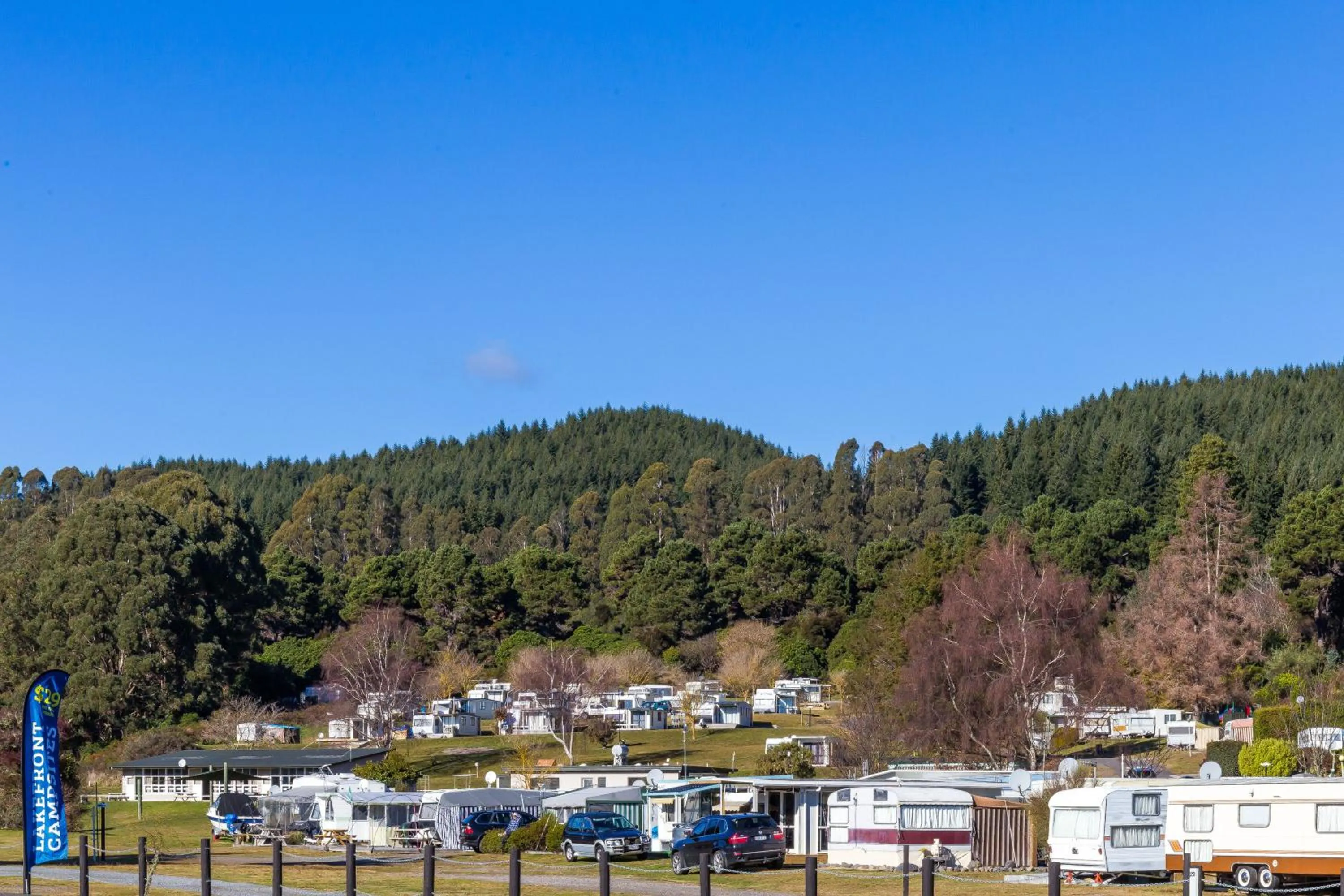 Mountain view in Motutere Bay TOP 10 Holiday Park