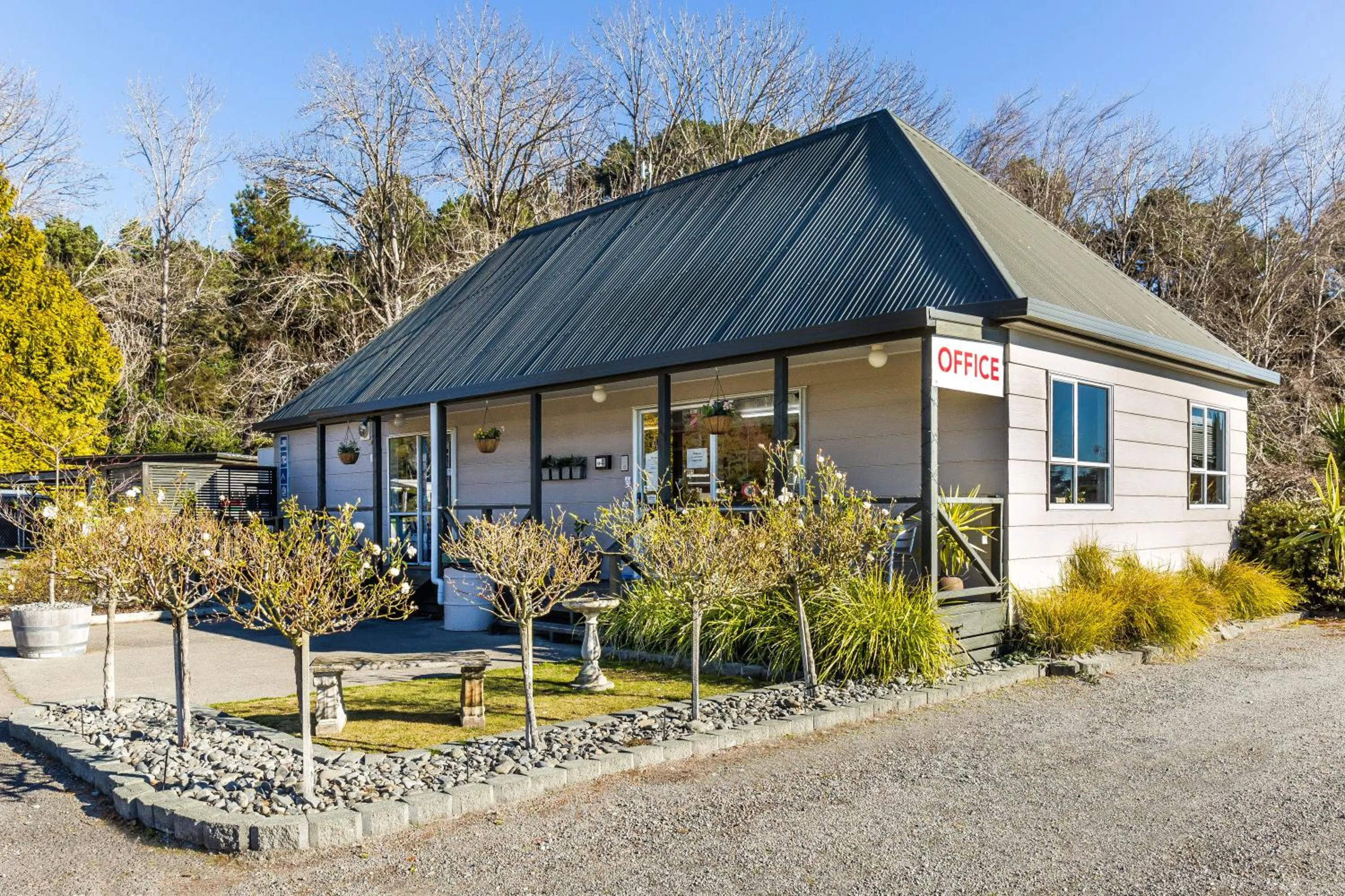 Facade/entrance in Motutere Bay TOP 10 Holiday Park