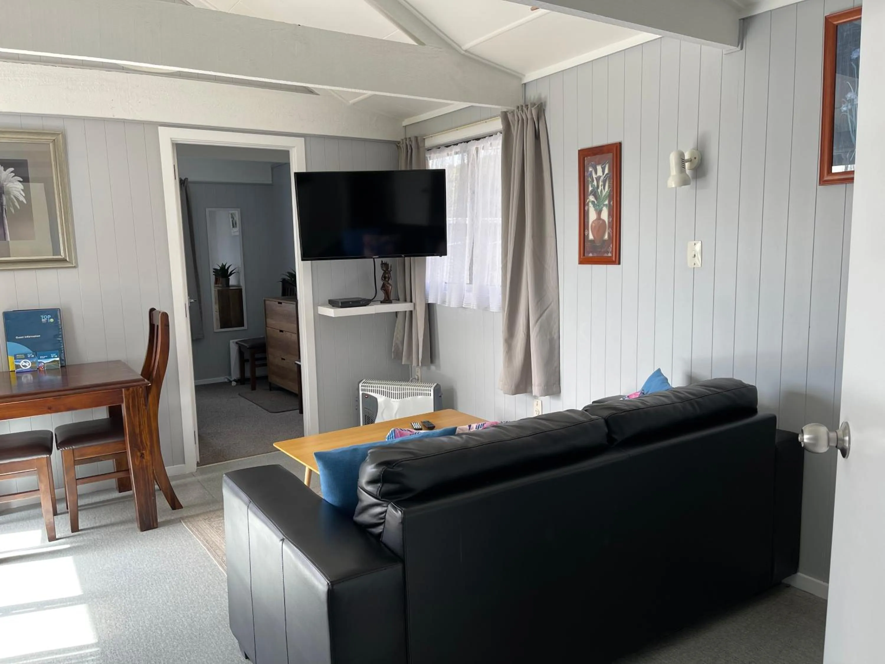 TV and multimedia in Motutere Bay TOP 10 Holiday Park