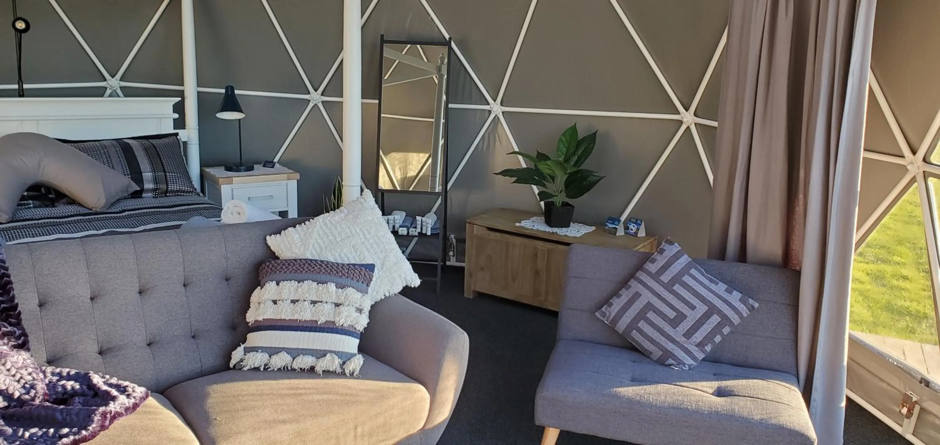 Living room in Motutere Bay TOP 10 Holiday Park