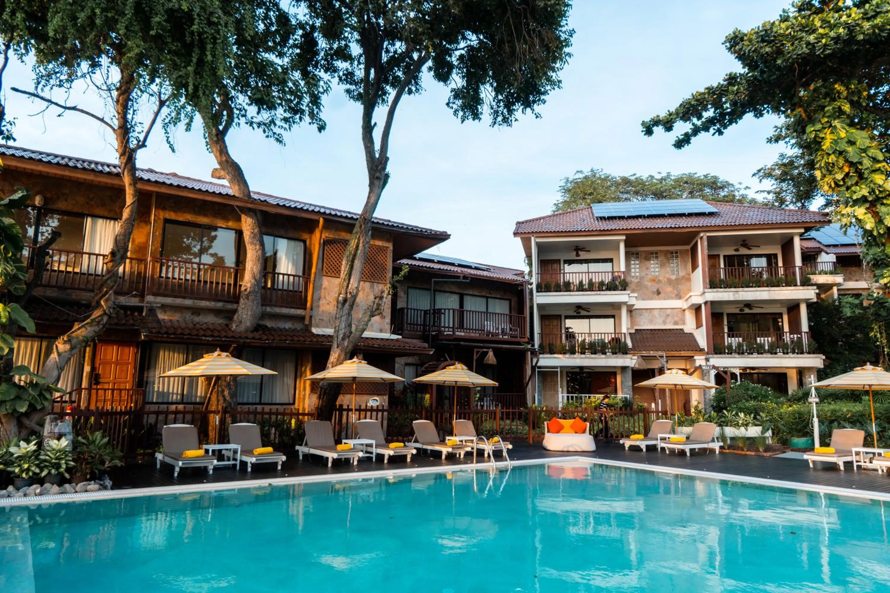 Property building in Birds and Bees Resort