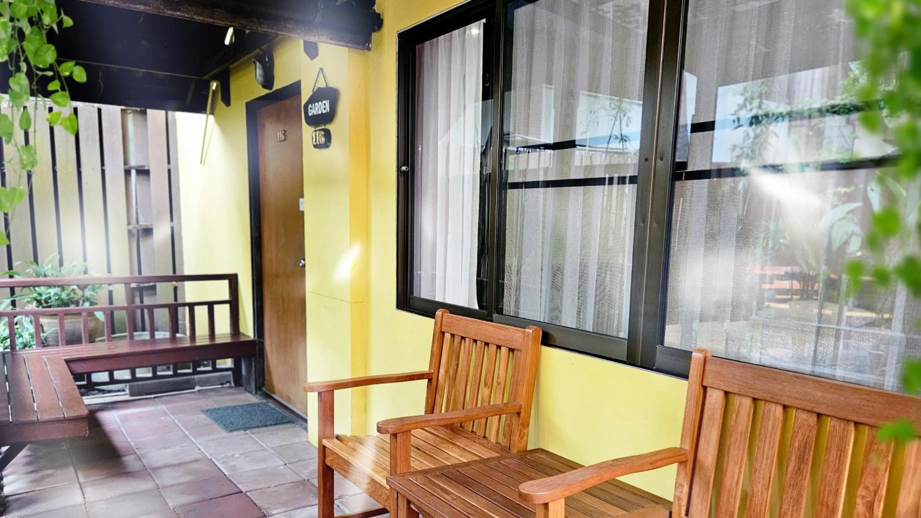 Balcony/Terrace in Birds and Bees Resort