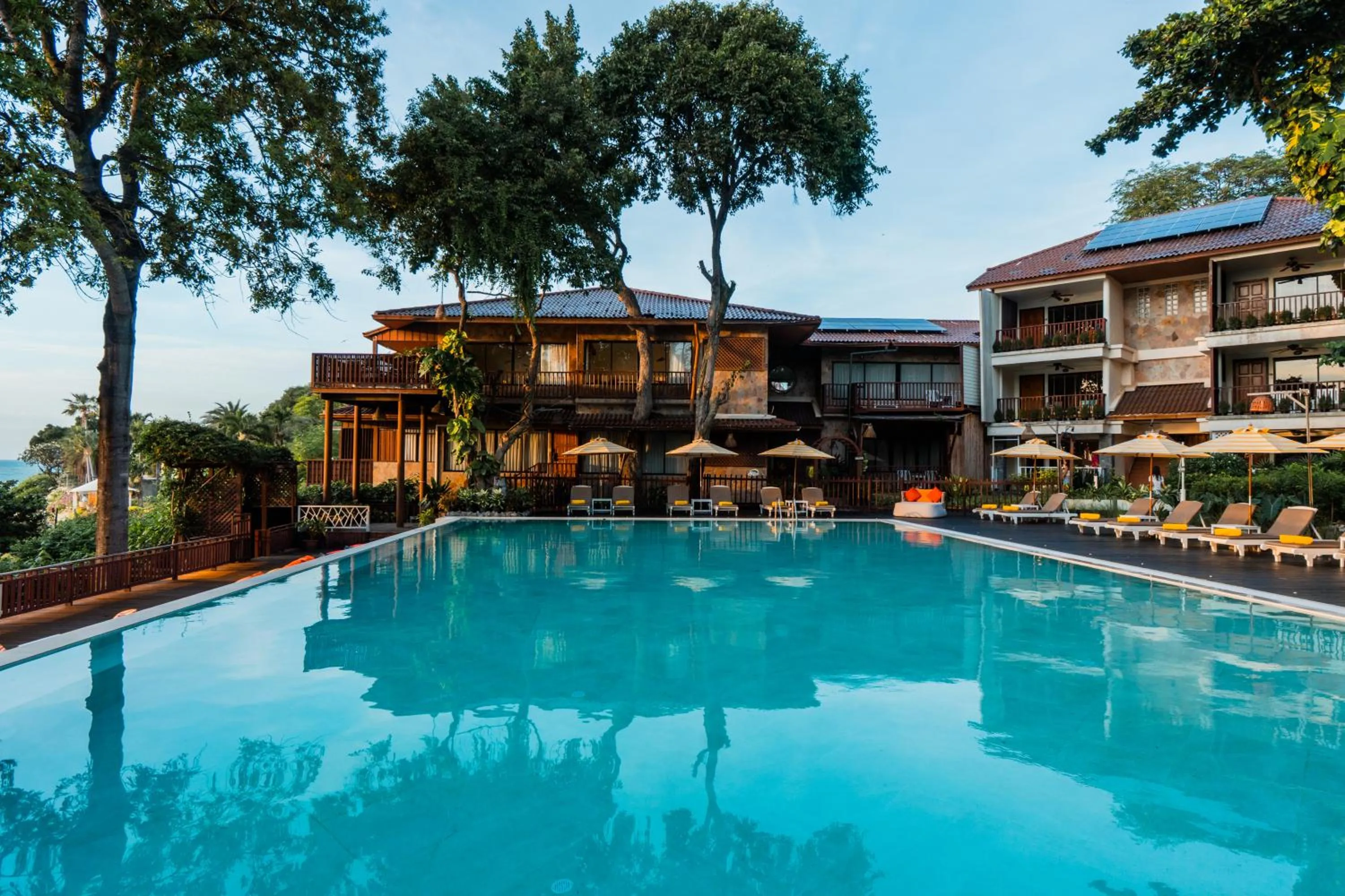 Property building in Birds and Bees Resort