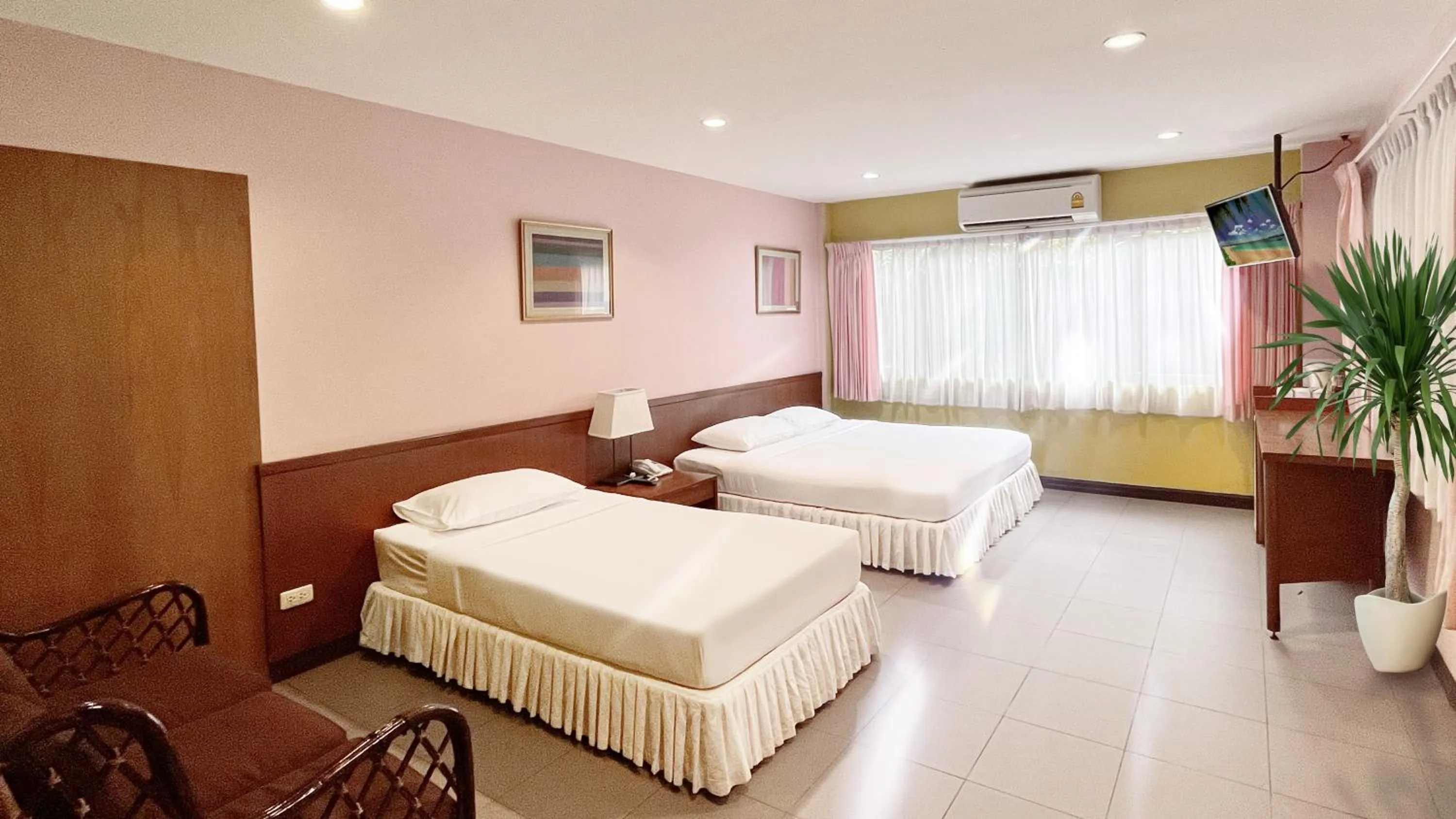 Bed in Birds and Bees Resort