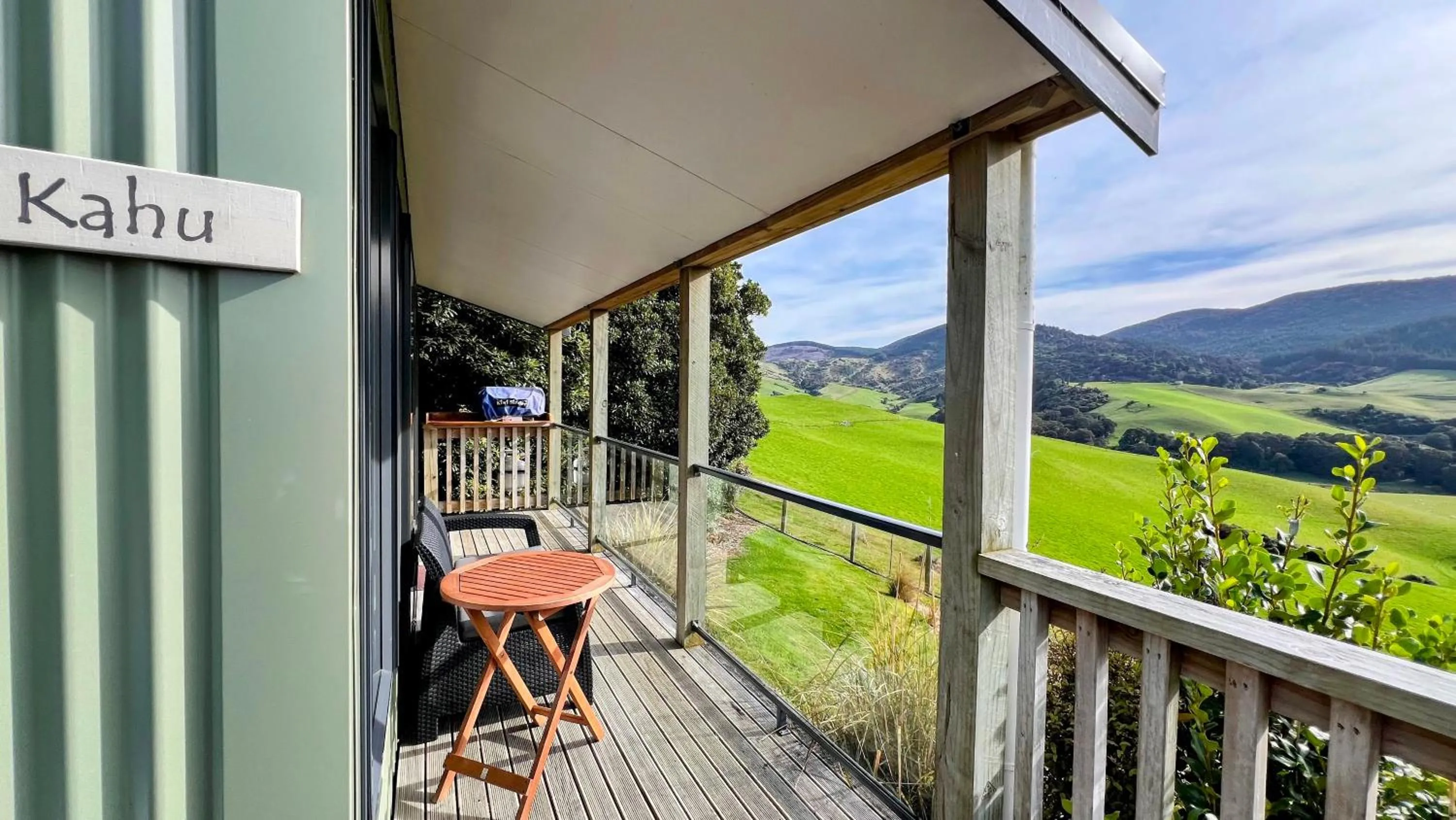 Natural landscape in Mohua Park - Catlins Eco Accommodation