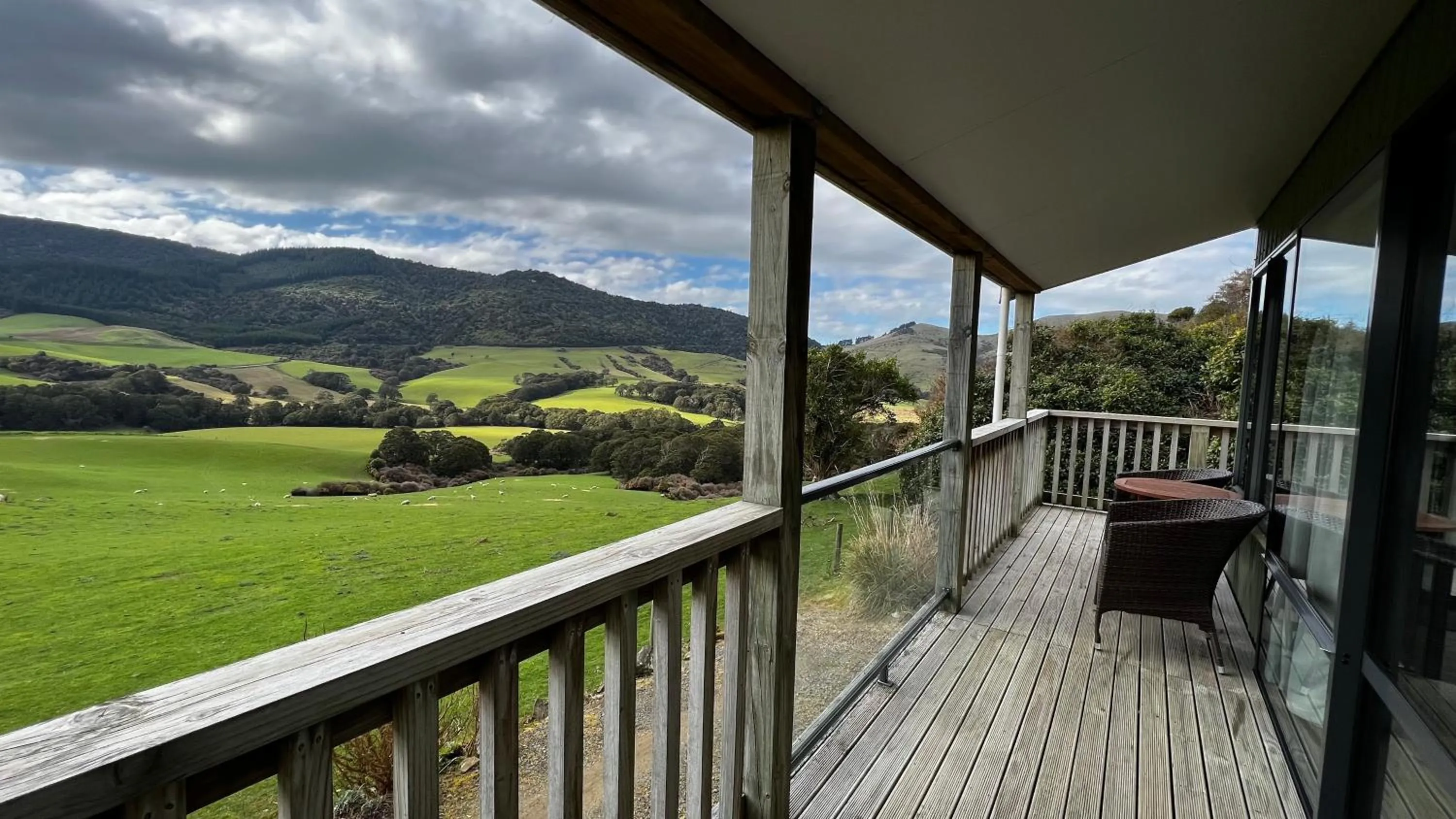 Balcony/Terrace in Mohua Park - Catlins Eco Accommodation