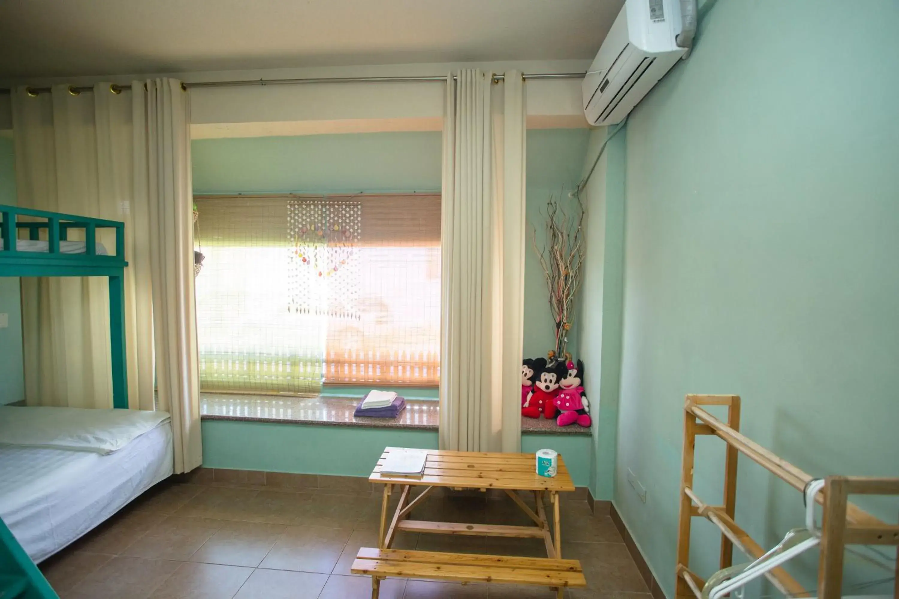 Triple Room with Private Bathroom in G.T. Guest House Triple Room with Private Bathroom in G.T. Guest House