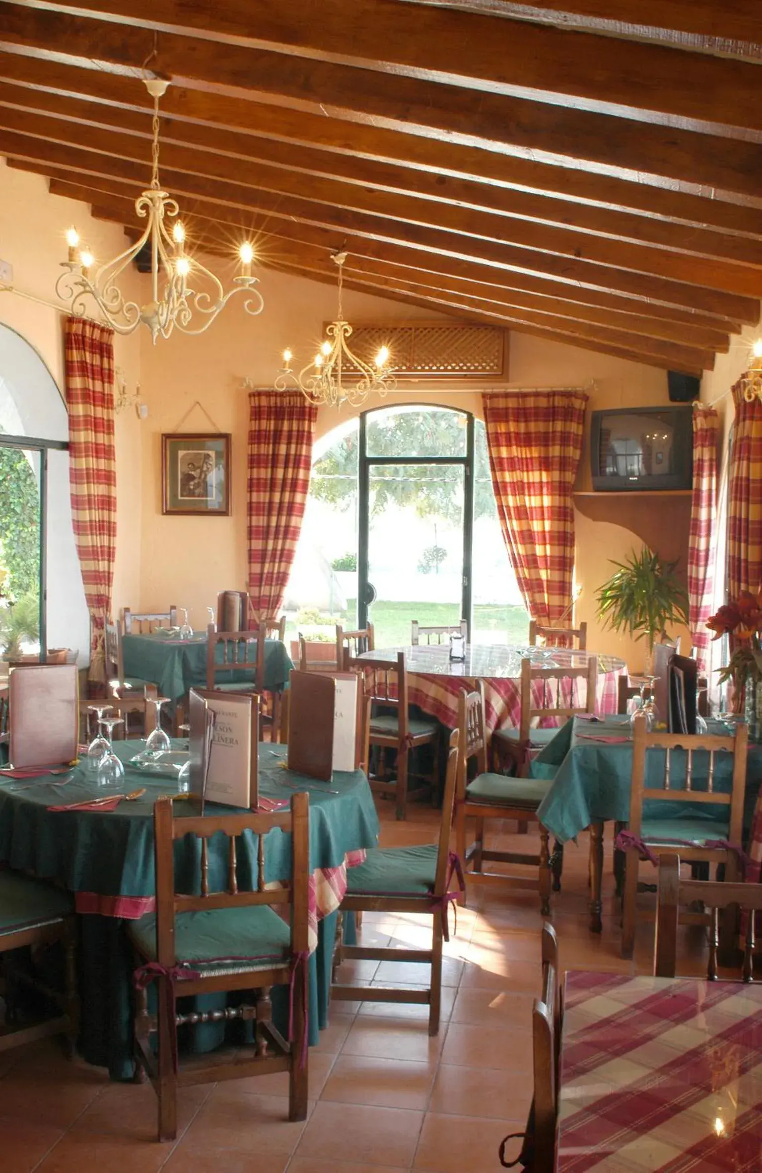 Restaurant/places to eat in Mesón de la Molinera Restaurant/places to eat in Mesón de la Molinera