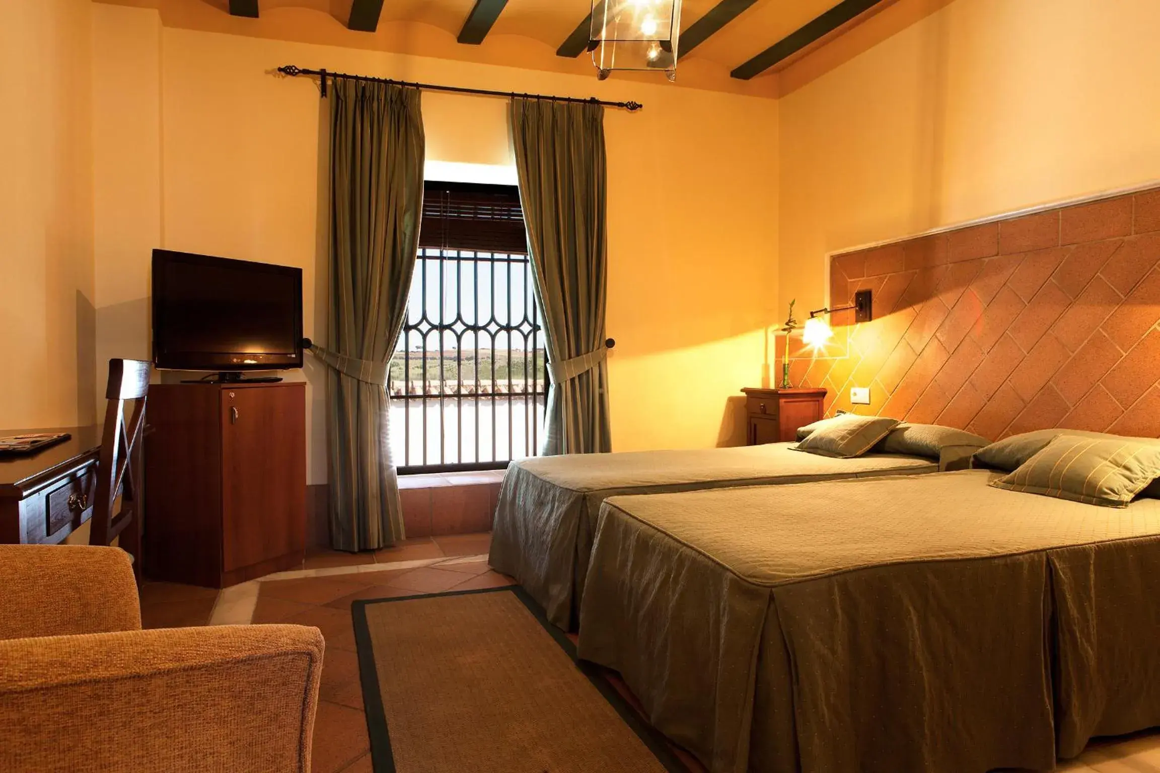 Photo of the whole room, Bed in Mesón de la Molinera Photo of the whole room, Bed in Mesón de la Molinera