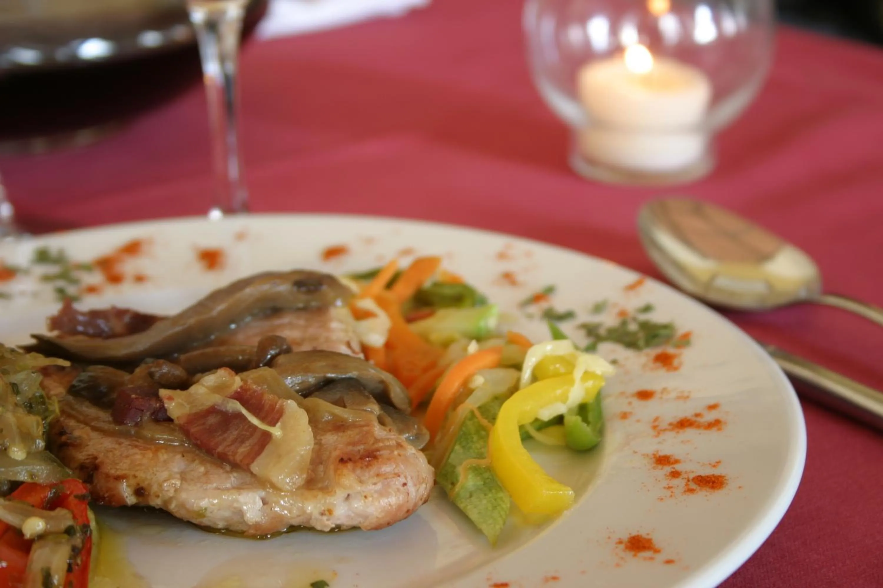 Restaurant/places to eat in Mesón de la Molinera