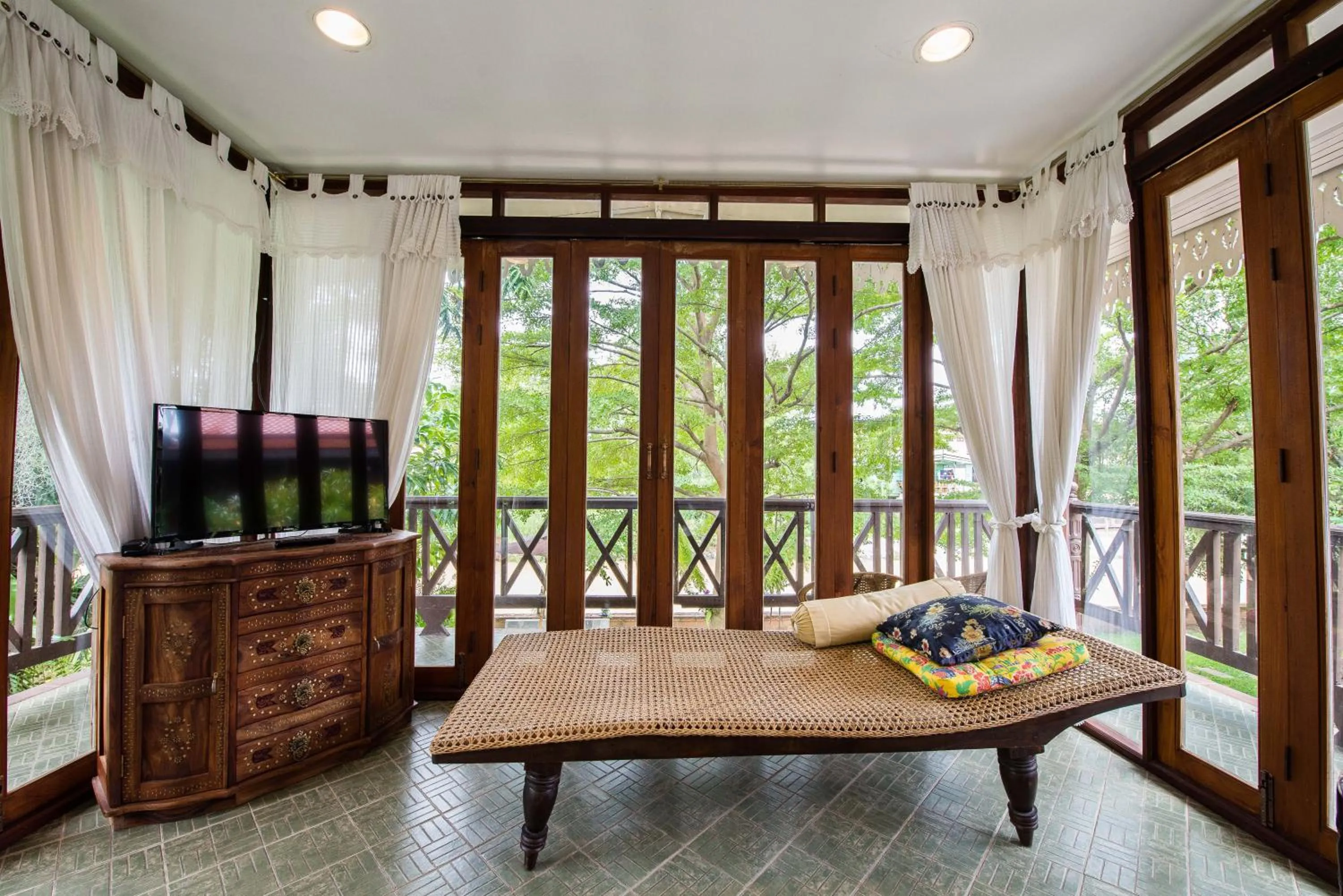 Bed in Phuttal Residence