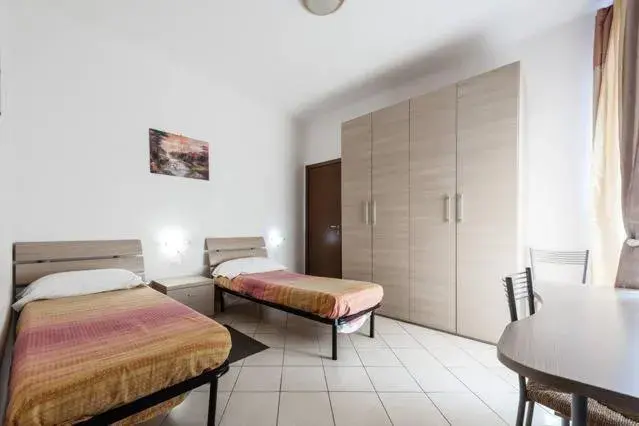 Double or Twin Room with Bathroom - single occupancy in Affittacamere Scotto Double or Twin Room with Bathroom - single occupancy in Affittacamere Scotto
