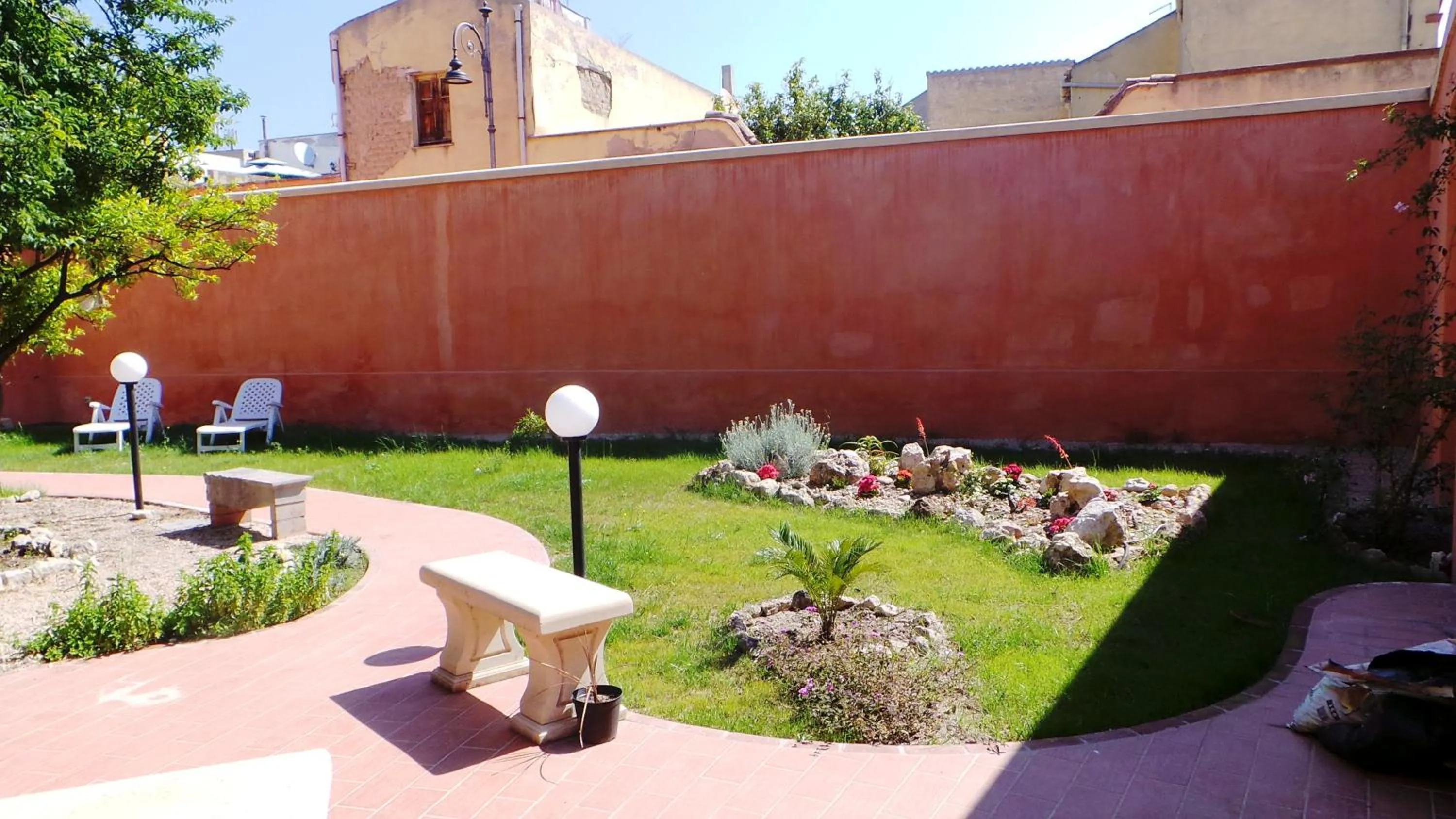 Garden in B&B Antica Villa