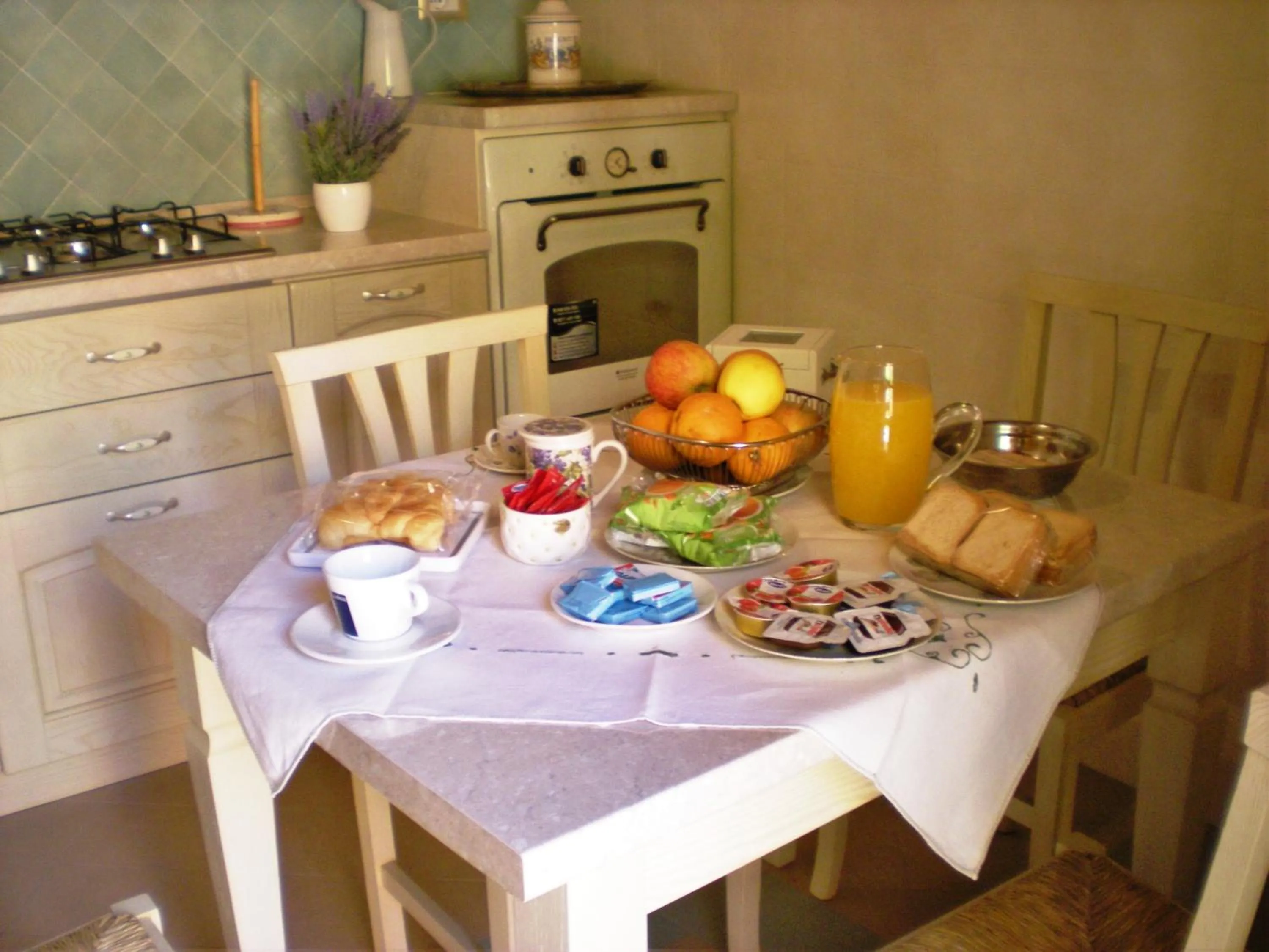 Dining area in B&B Antica Villa