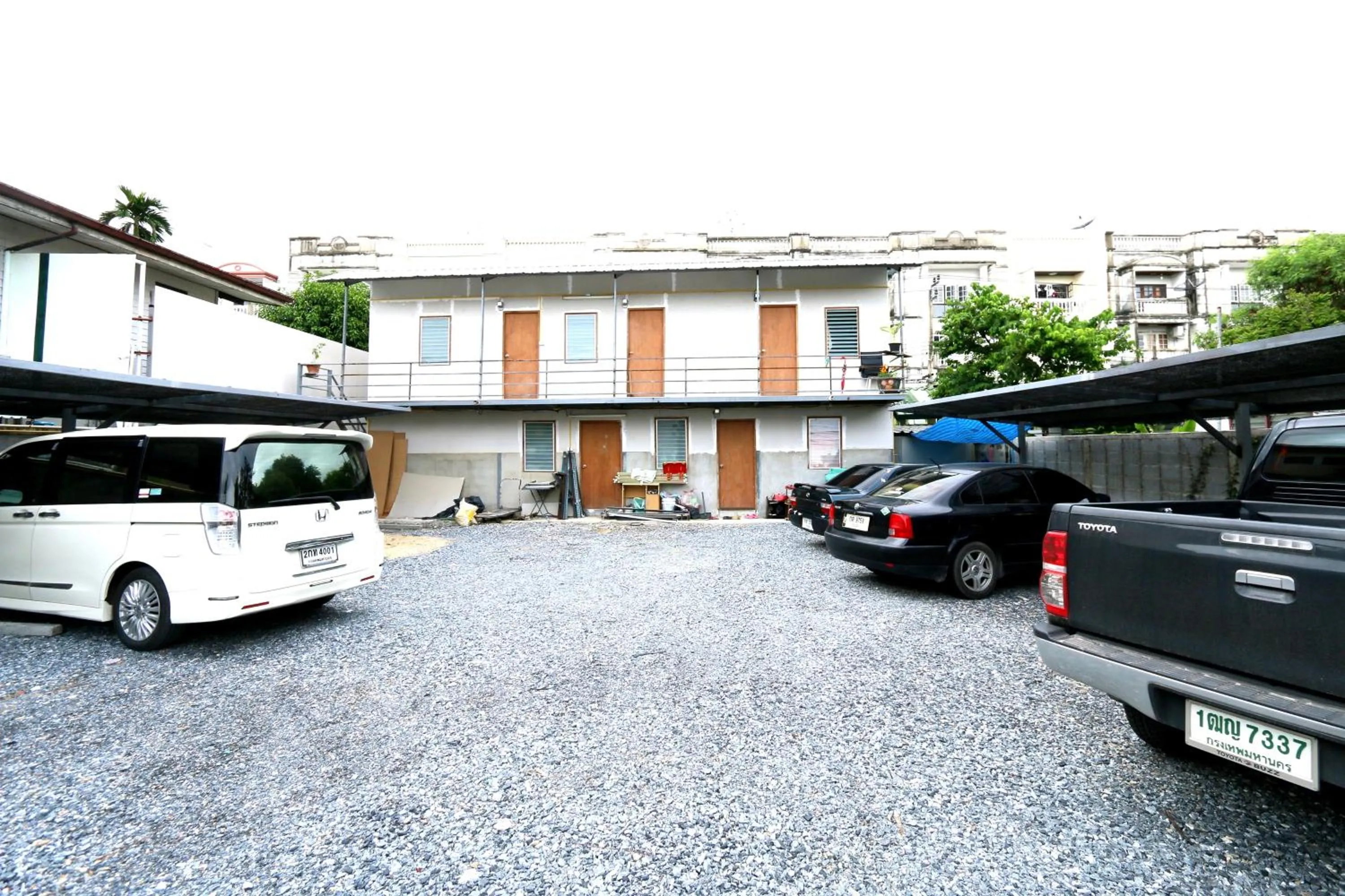 Neighbourhood in T3 Residence