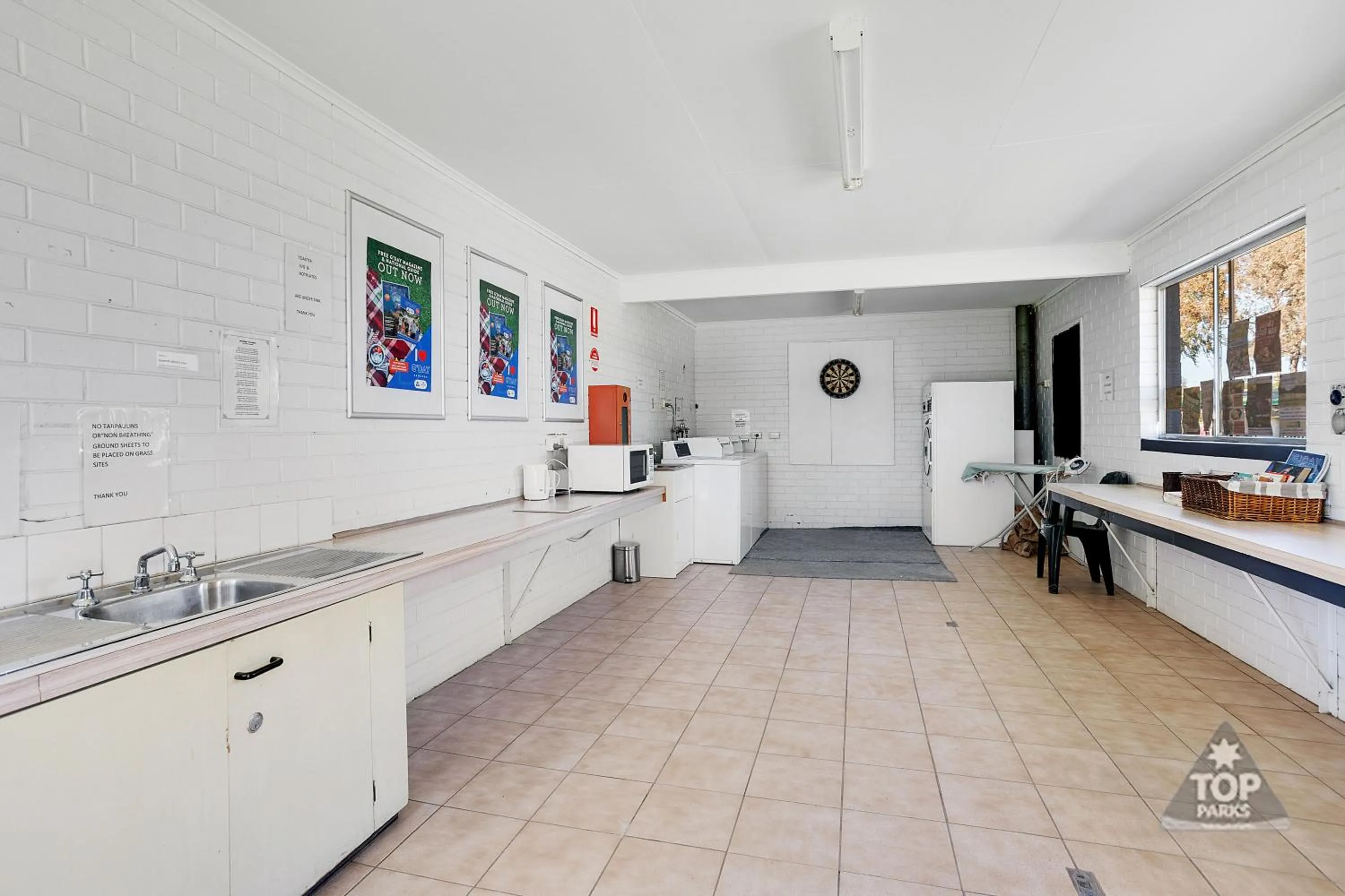 laundry in Boomerang Way Tourist Park