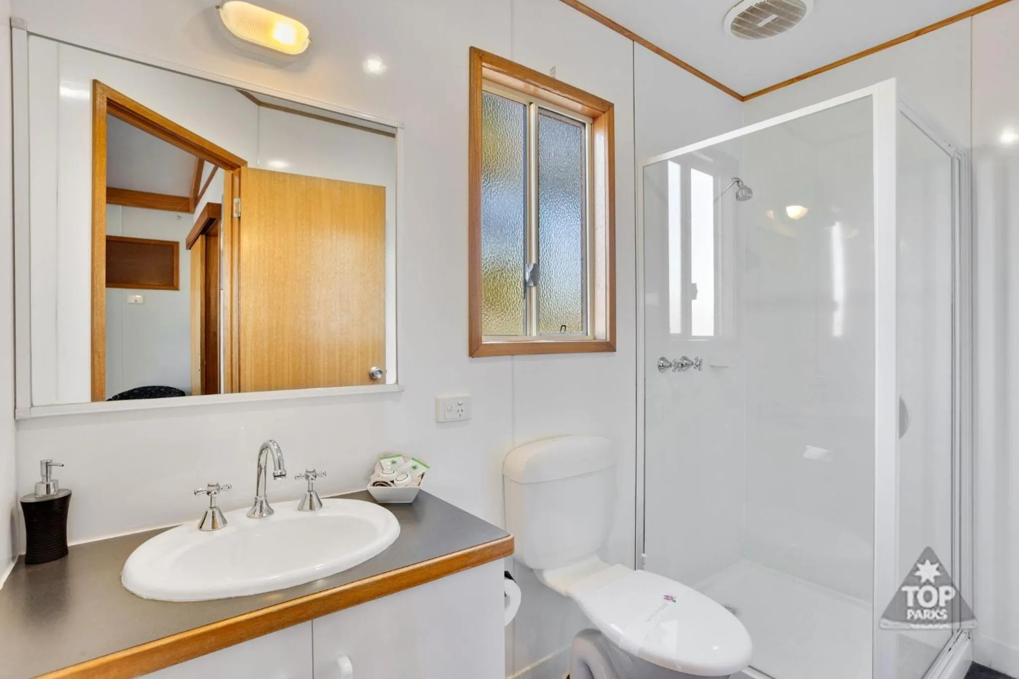 Shower in Boomerang Way Tourist Park