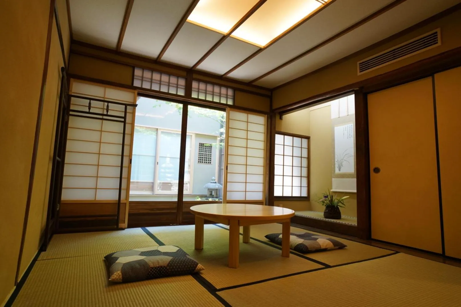 Photo of the whole room in Ryokan Tori