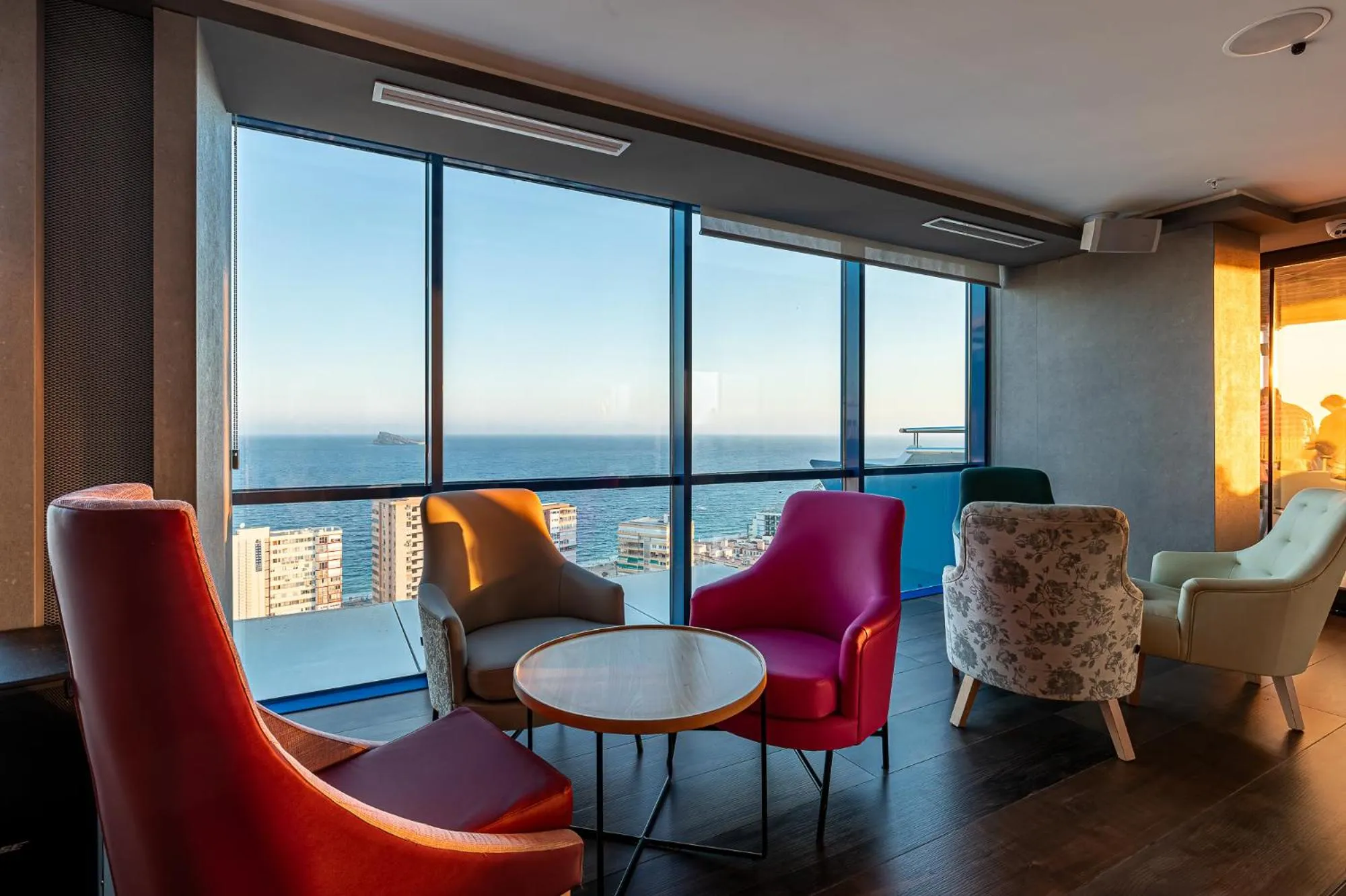 Living room in Hotel Madeira Centro