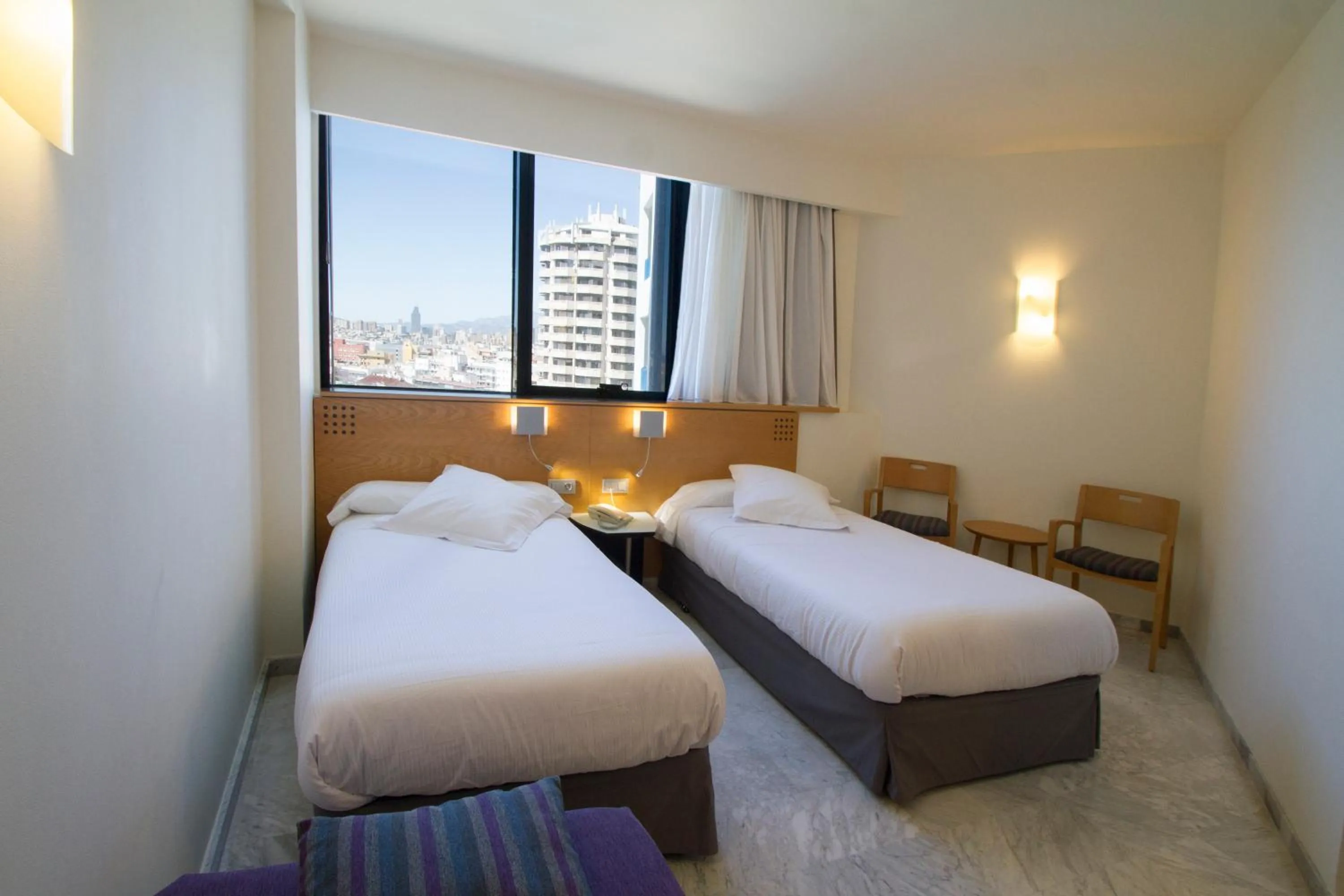 Bed in Hotel Madeira Centro