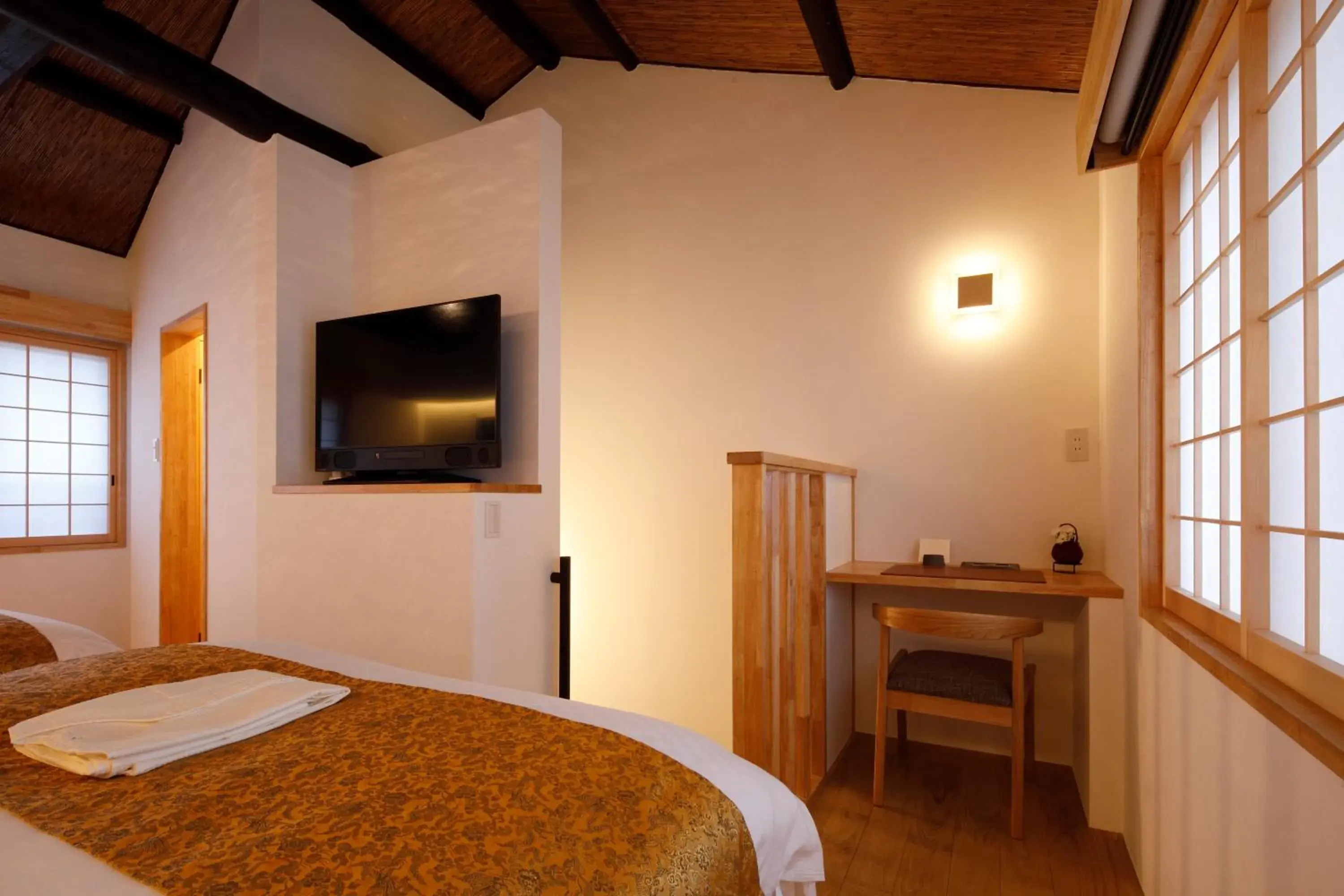 Bedroom, Bed in Kyonoyado Gekkoan Bedroom, Bed in Kyonoyado Gekkoan