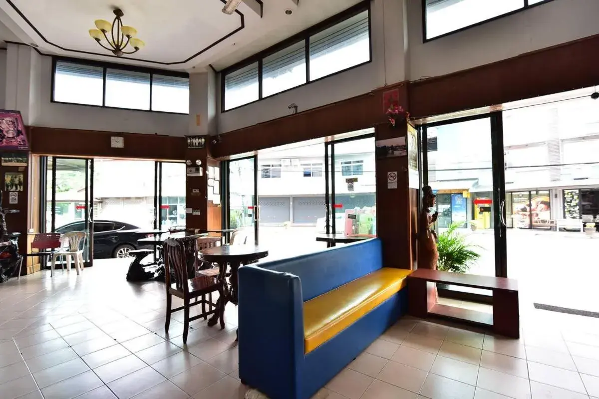 Restaurant/places to eat in Krabi Grand Hotel Restaurant/places to eat in Krabi Grand Hotel