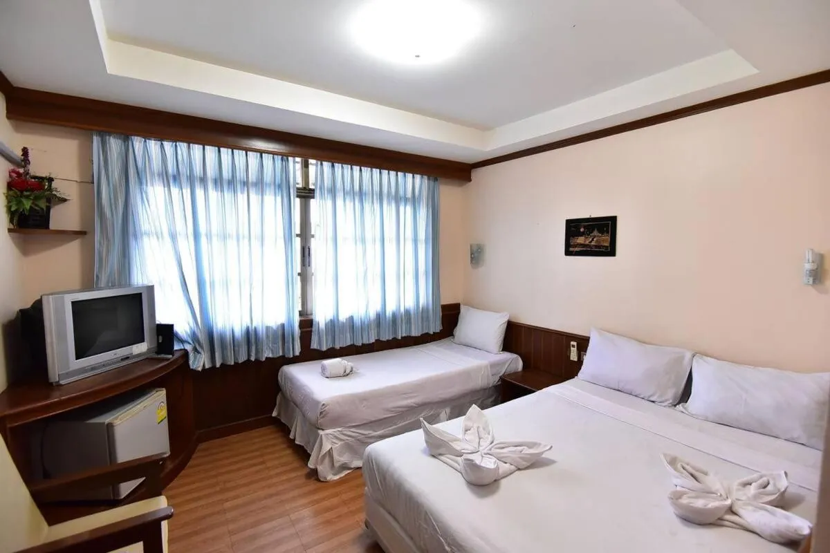 Bedroom, Bed in Krabi Grand Hotel