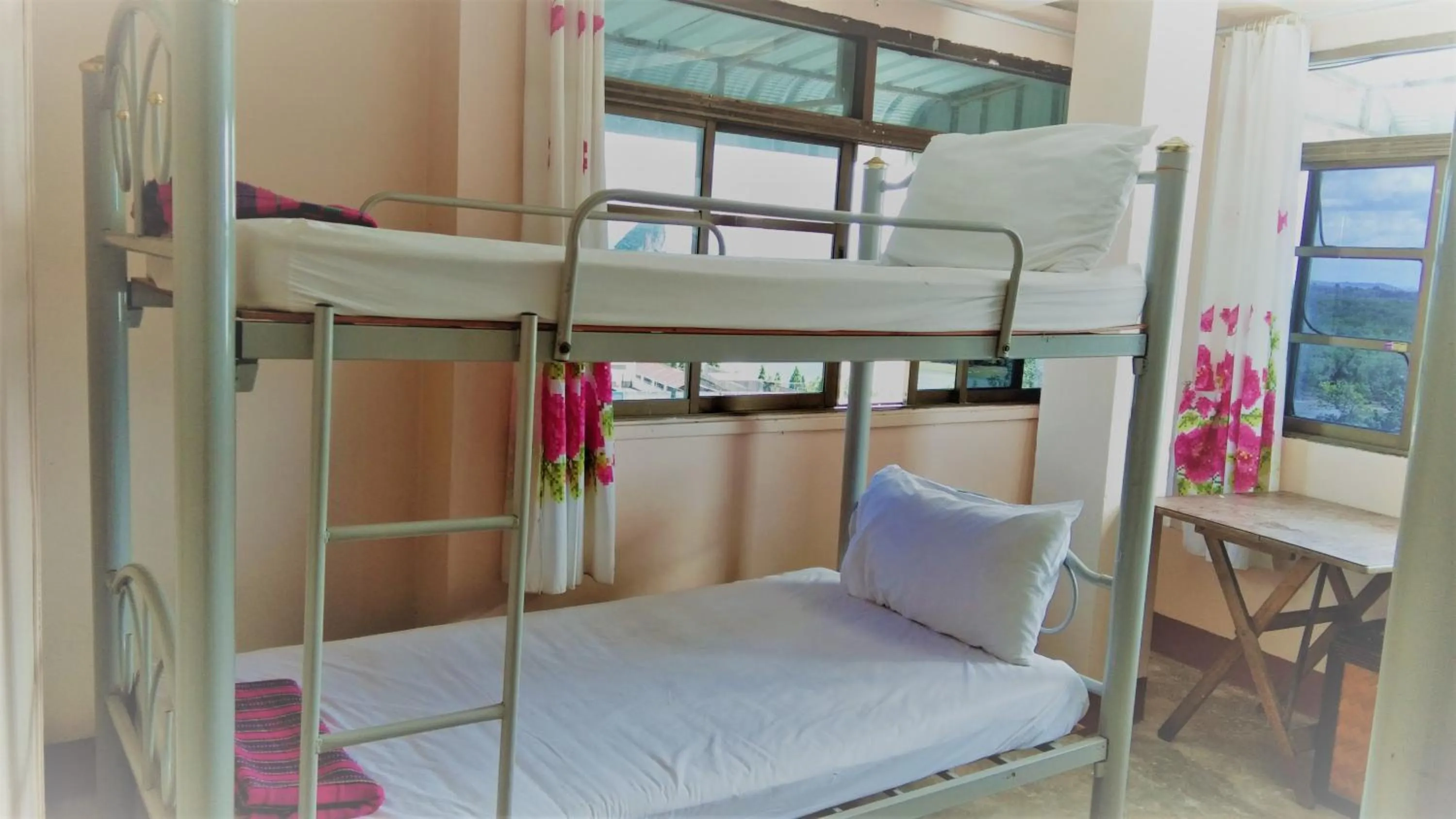 bunk bed, Bed in Krabi Grand Hotel