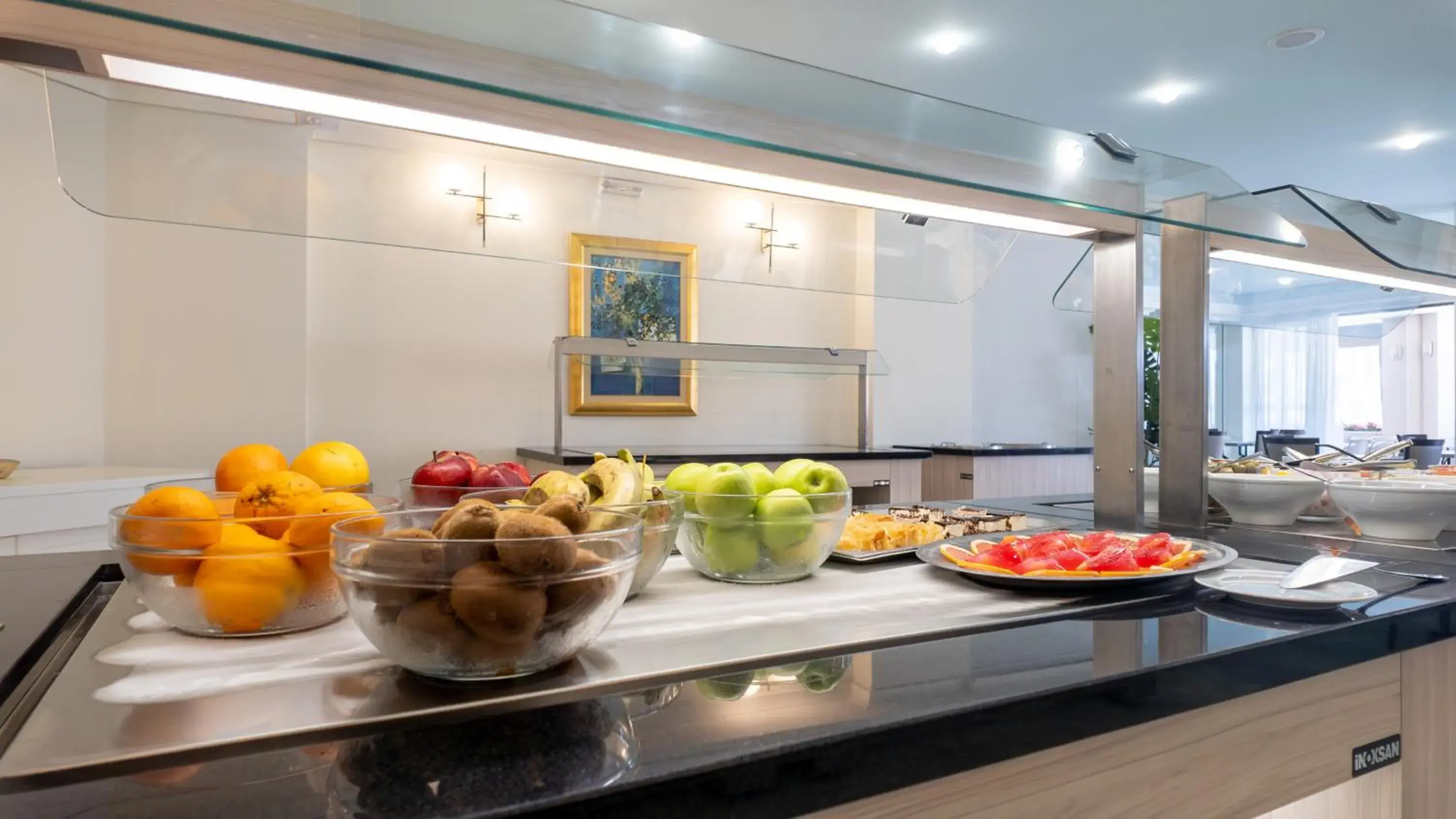 Food in Chrispy Beach Resort, Agia Marina Food in Chrispy Beach Resort, Agia Marina