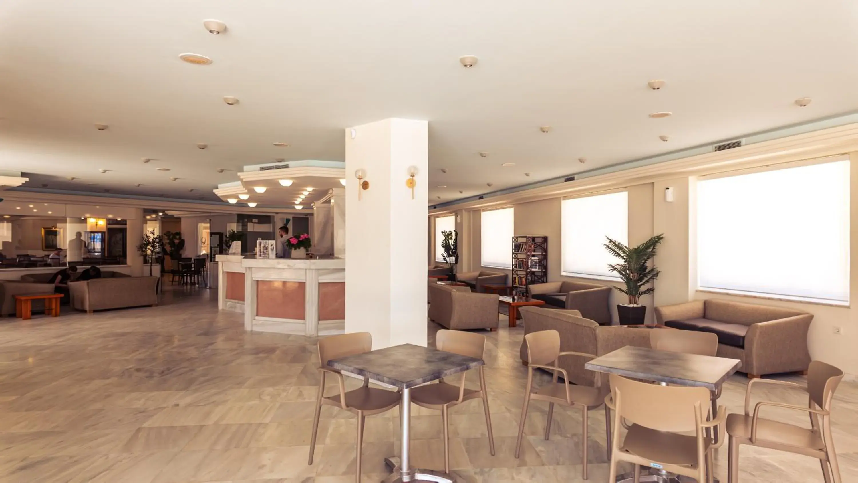 Property building in Chrispy Beach Resort, Agia Marina Property building in Chrispy Beach Resort, Agia Marina