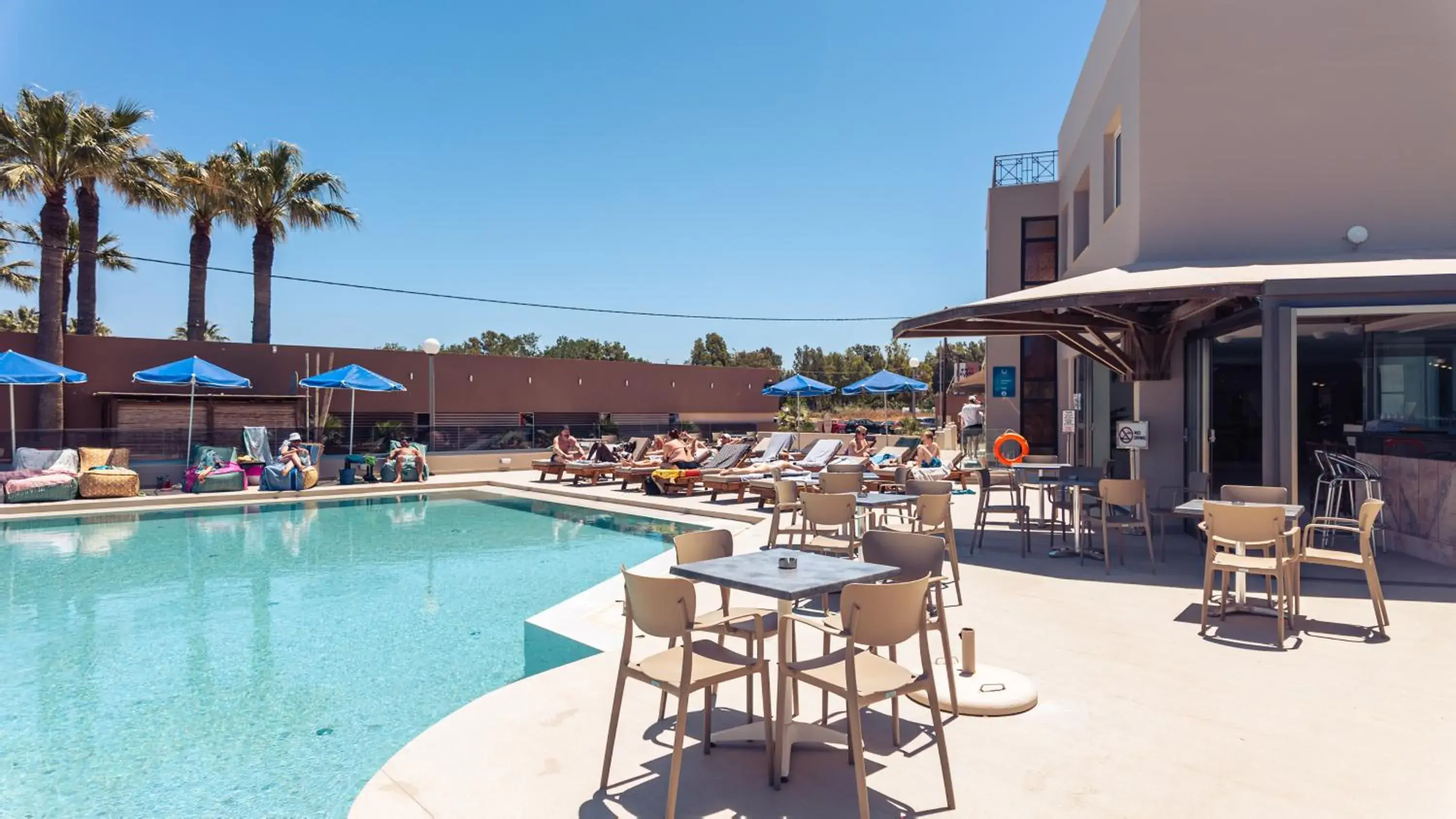 Property building in Chrispy Beach Resort, Agia Marina Property building in Chrispy Beach Resort, Agia Marina