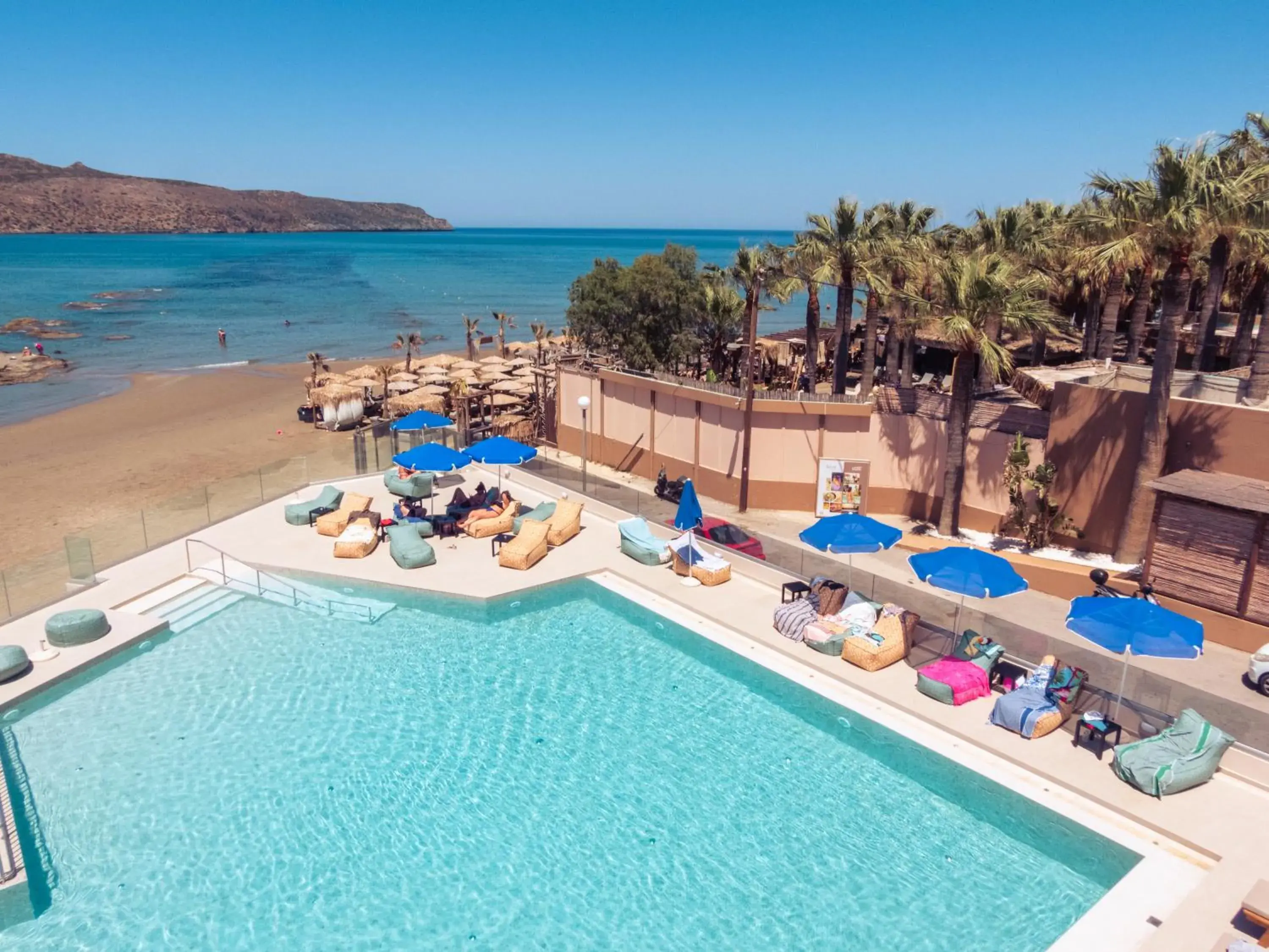 Swimming pool in Chrispy Beach Resort, Agia Marina Swimming pool in Chrispy Beach Resort, Agia Marina